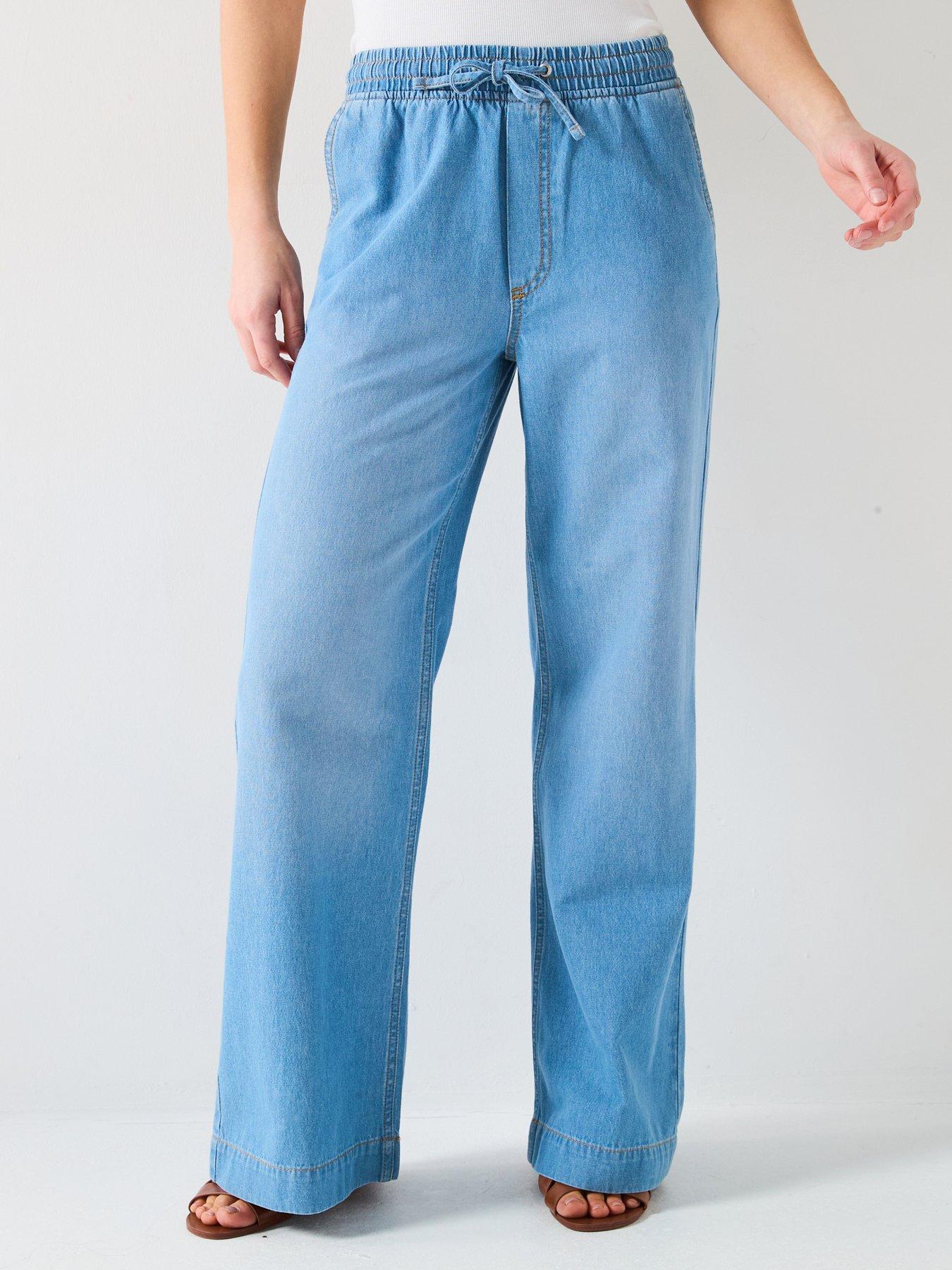 undefined Pleat Top Wide Jeans - Mid Wash