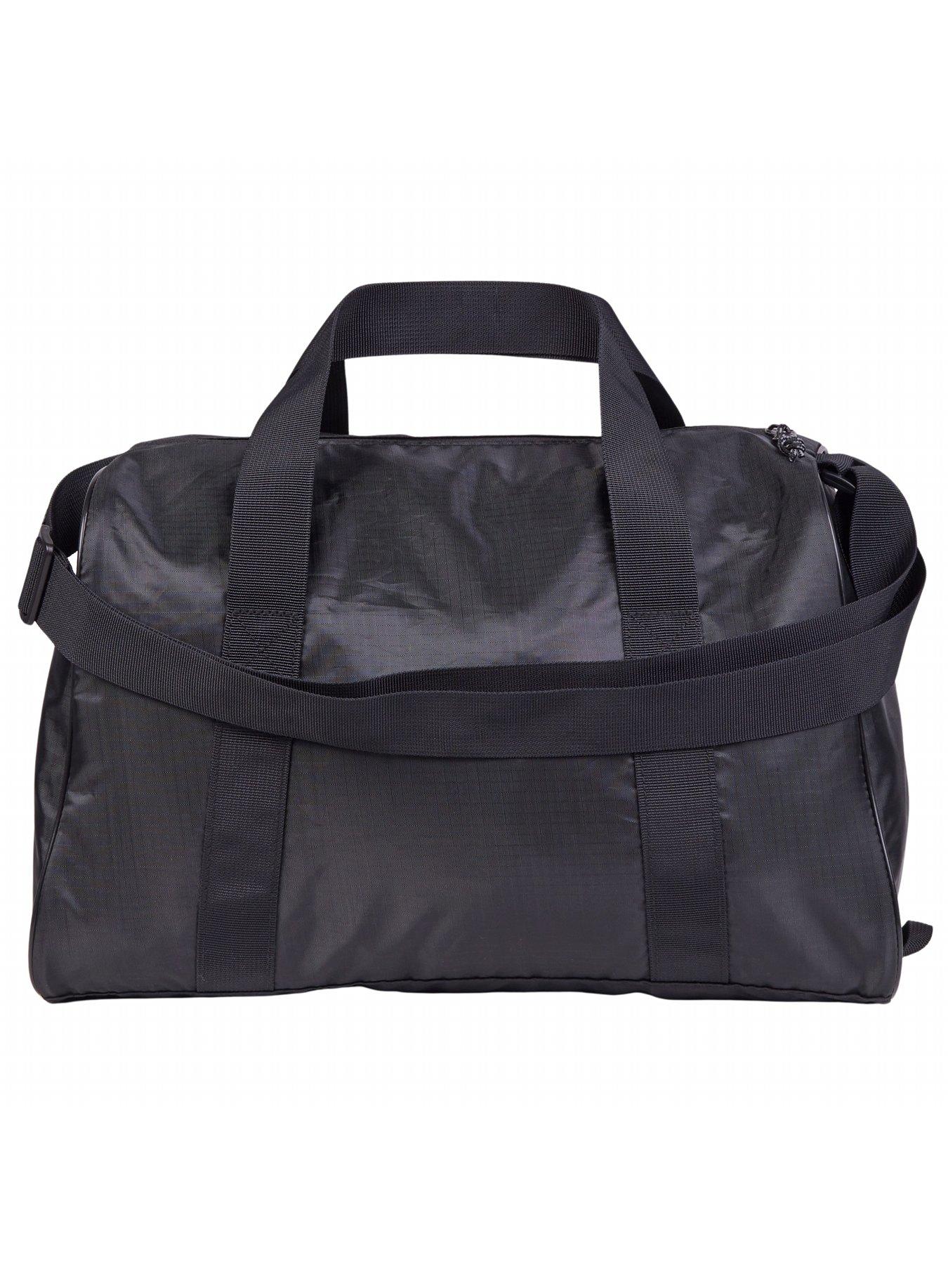  image of new-balance-essential-small-duffle-black