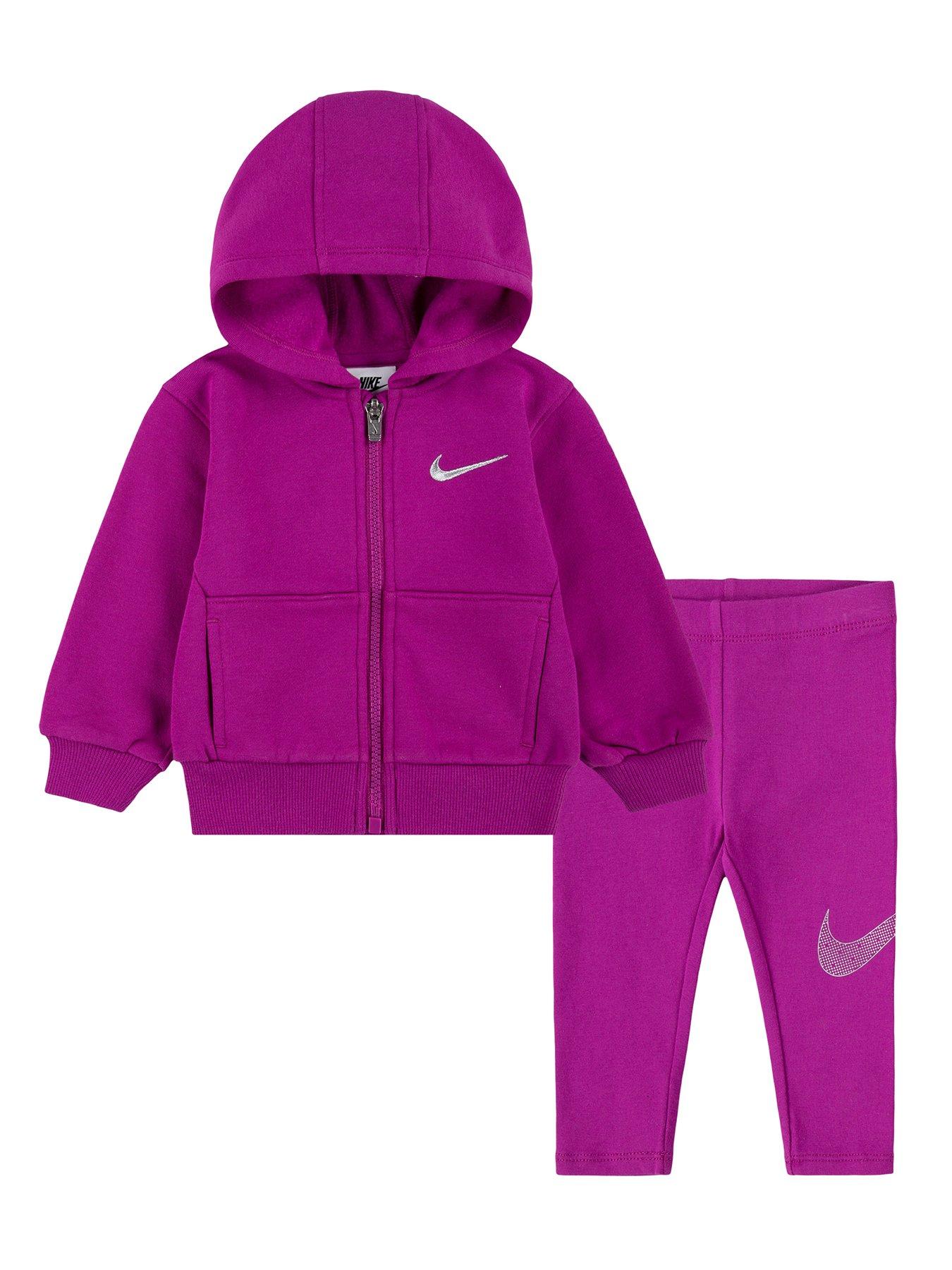 Infant girl nike tracksuit hotsell