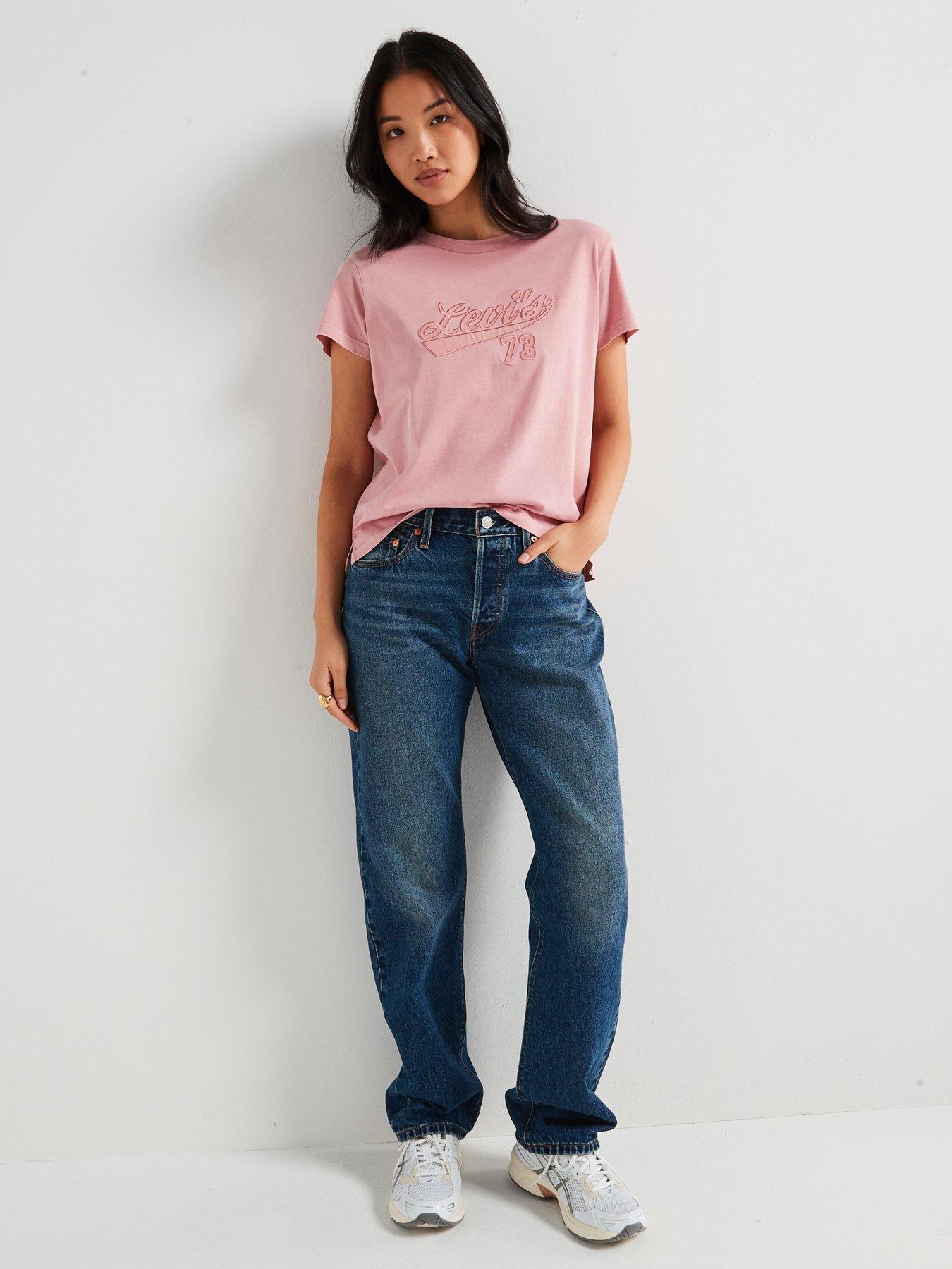  image of levis-graphic-boxy-tee-satin-script-blush-red