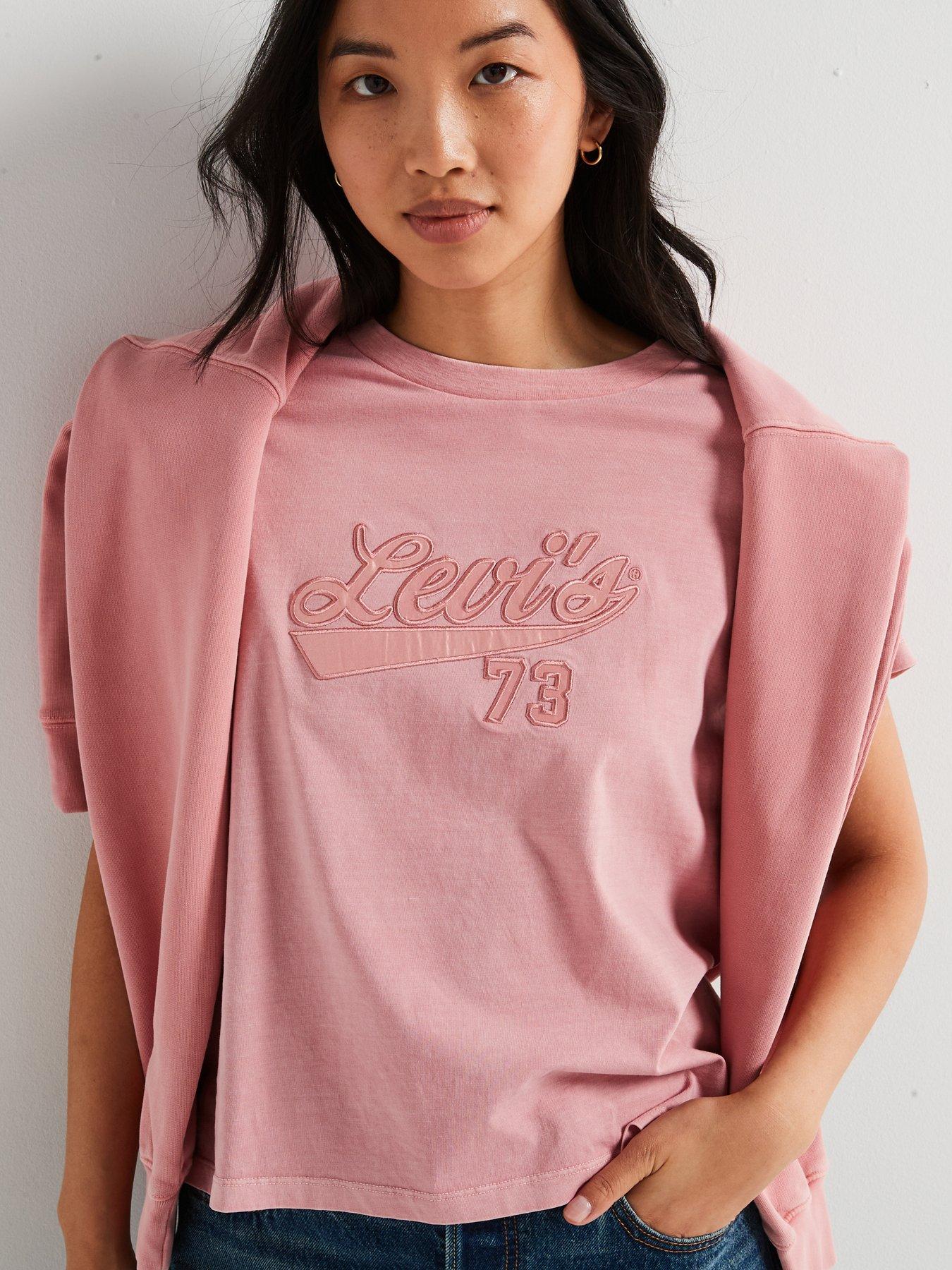  image of levis-graphic-boxy-tee-satin-script-blush-red
