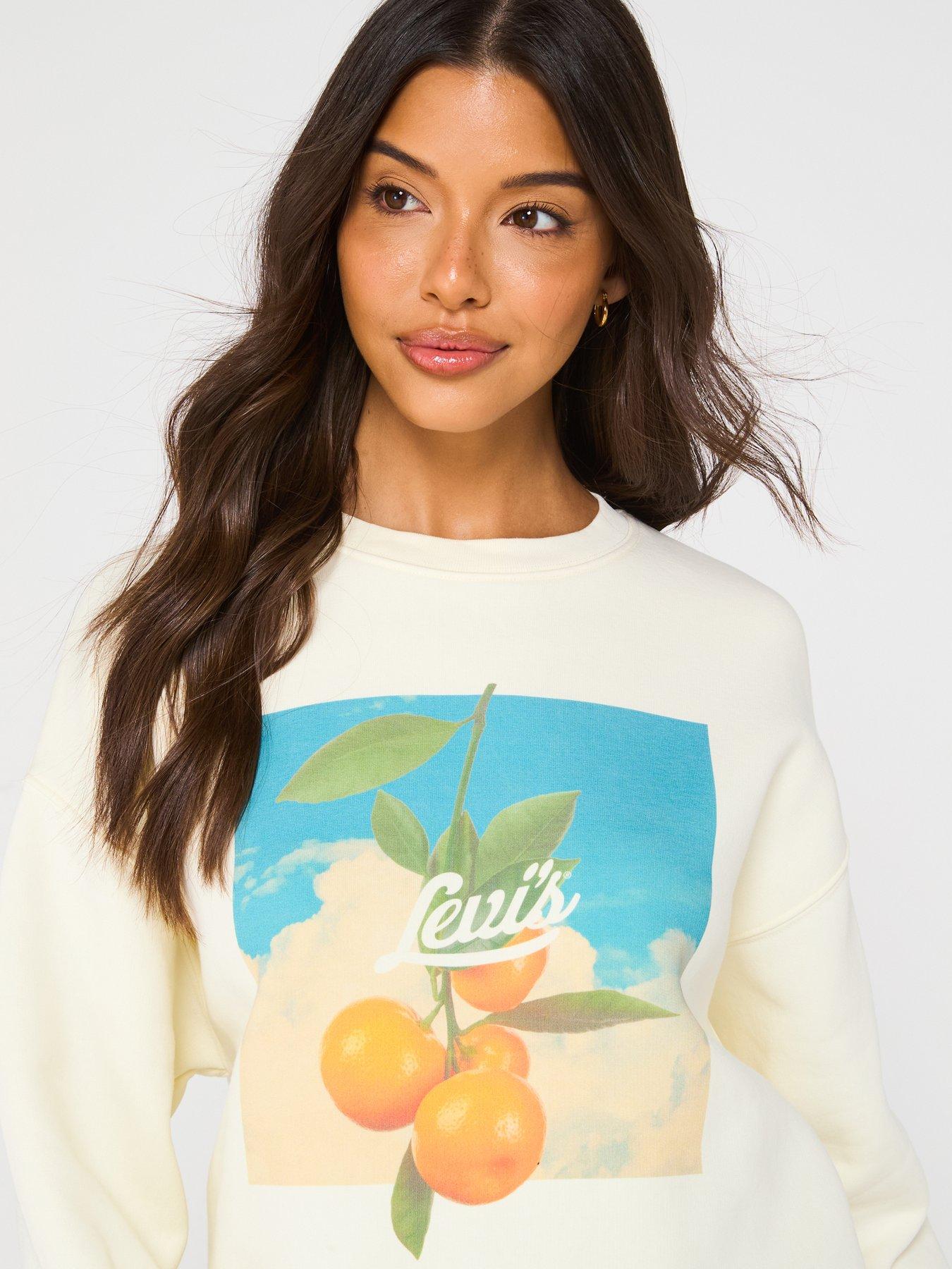  image of levis-graphic-salinas-crew-stay-fresh-photo-pri-beige