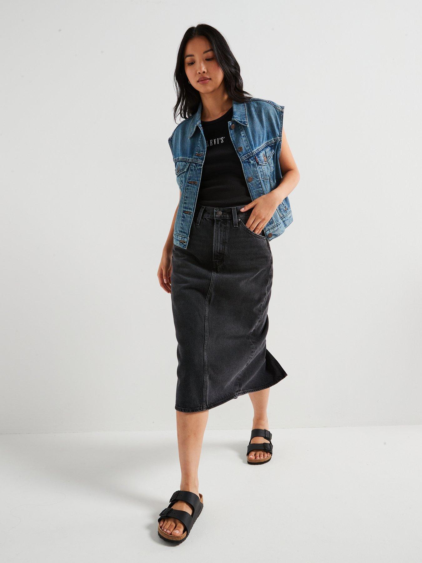 Image 3 of 6 of Levi's Graphic Gemini Tank - Tank Serif 1873 Caviar&nbsp;- Black