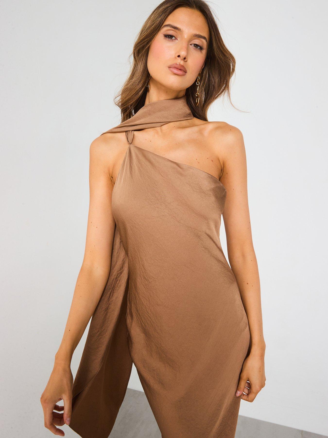 strapless open back dress Yasmina Black & White Bow Skater Mini Dress – Club L London main image 1