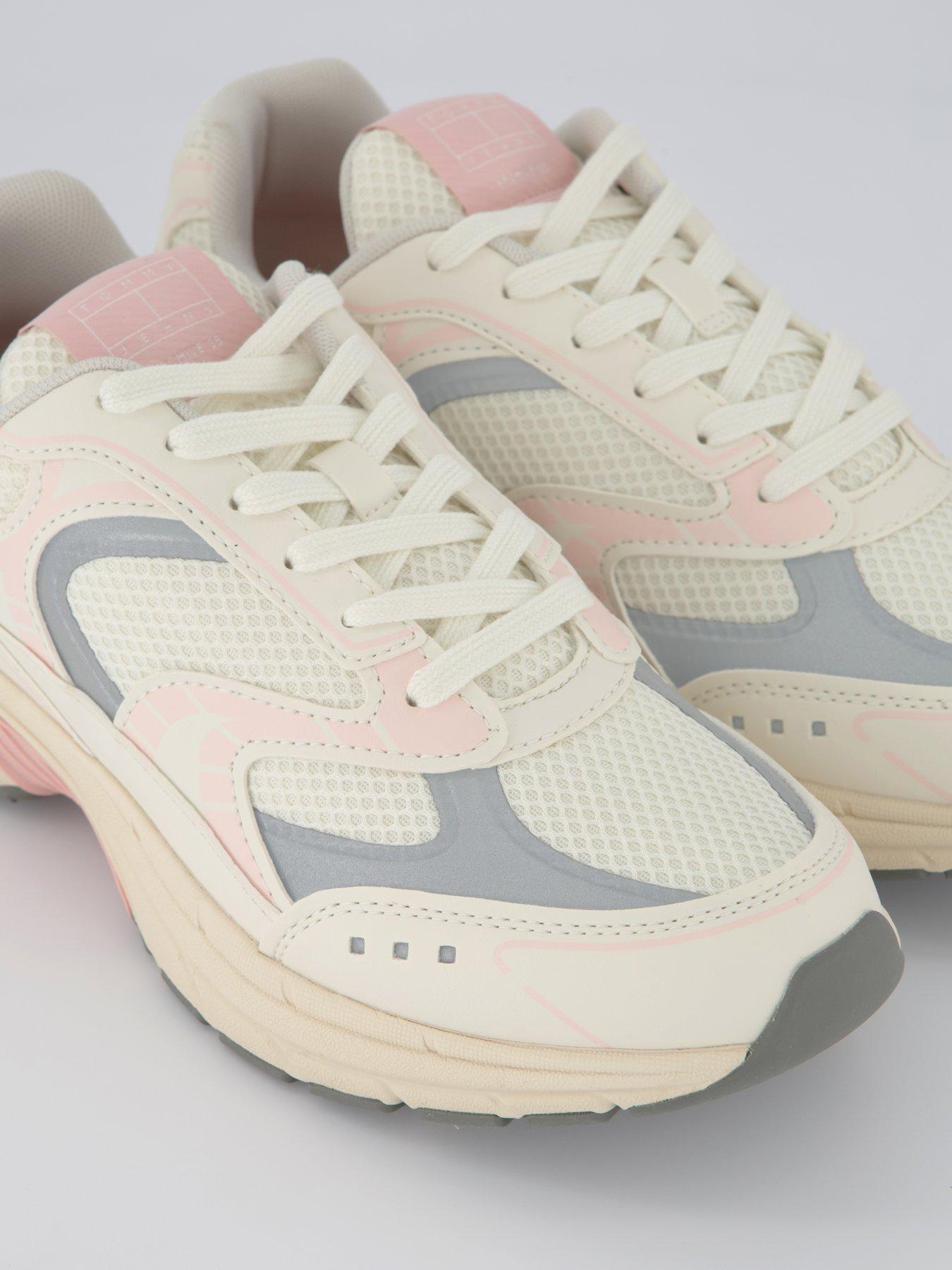  image of tommy-jeans-archive-runner-trainer-pink