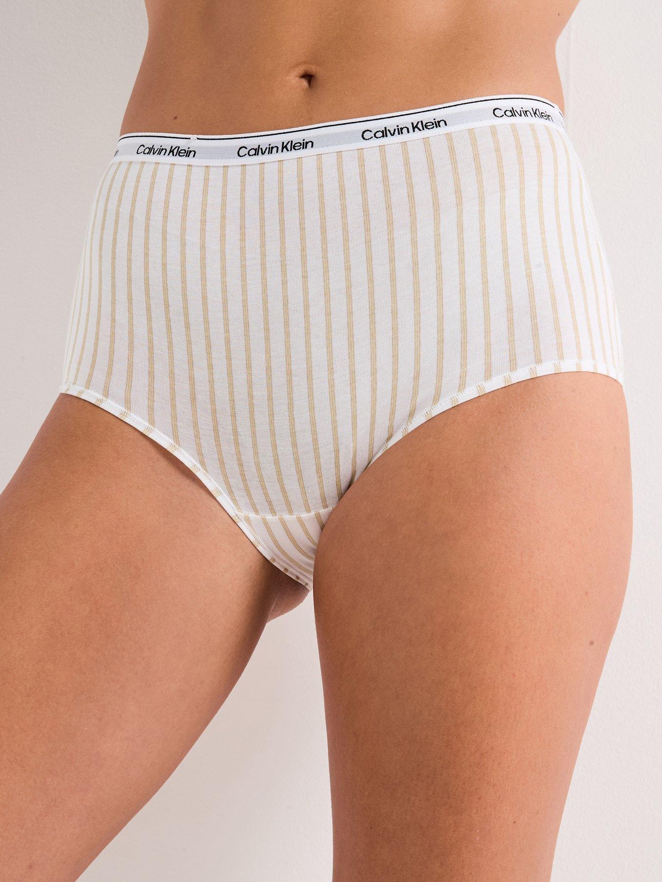 undefined Modern Logo Short - Beige