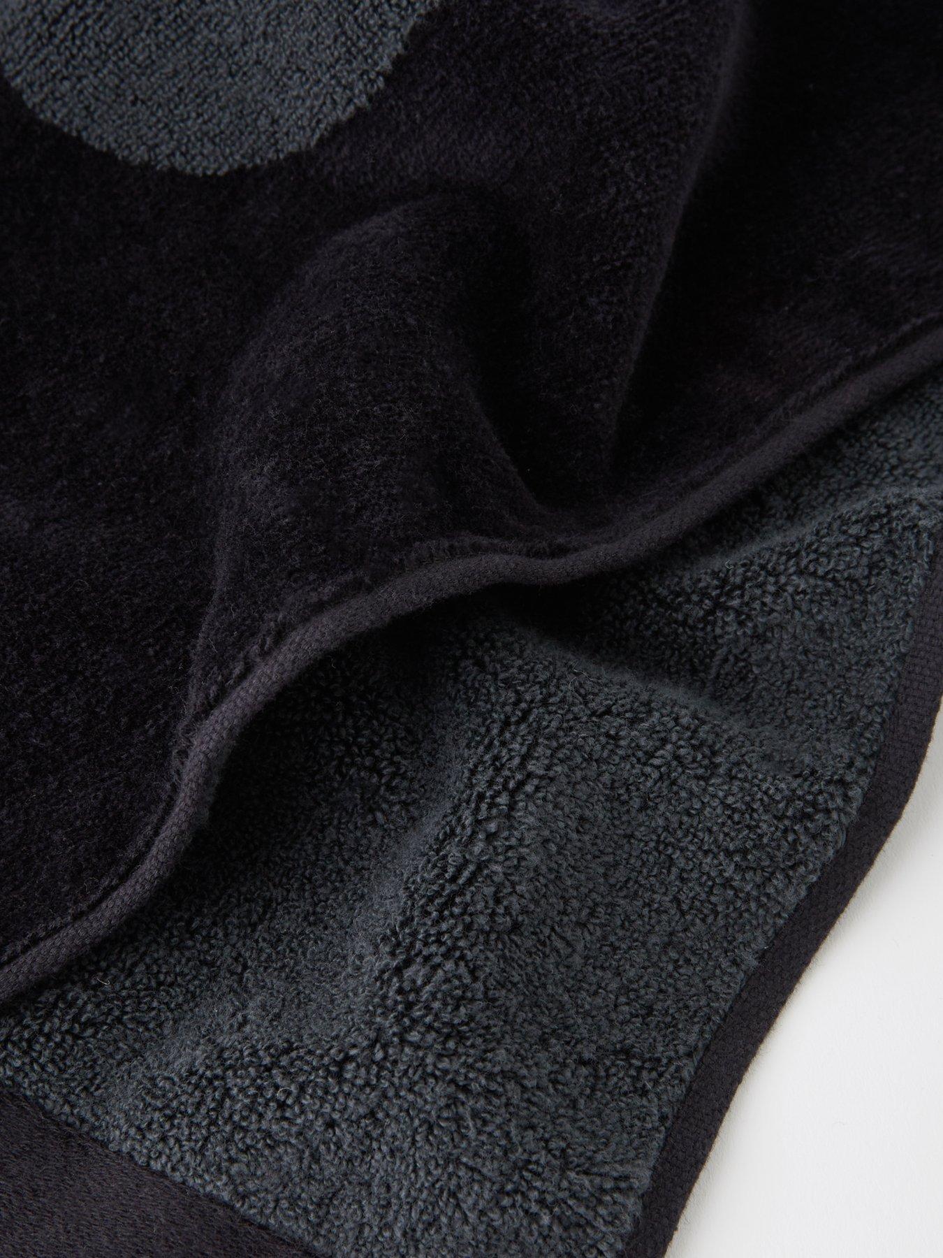  image of nike-sport-towel-medium-anthracite