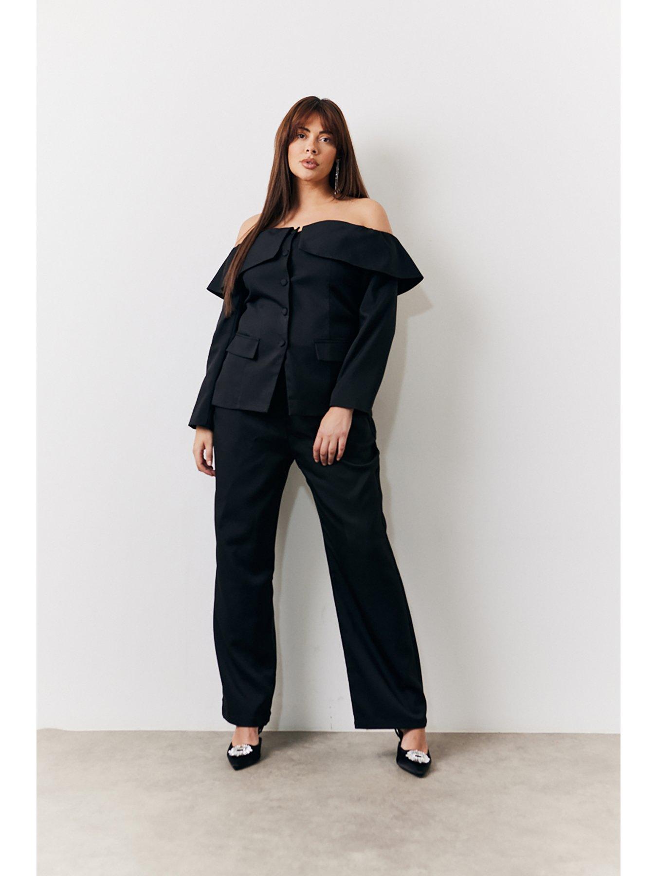  image of in-the-style-hannah-brown-fold-over-button-through-blazer-black