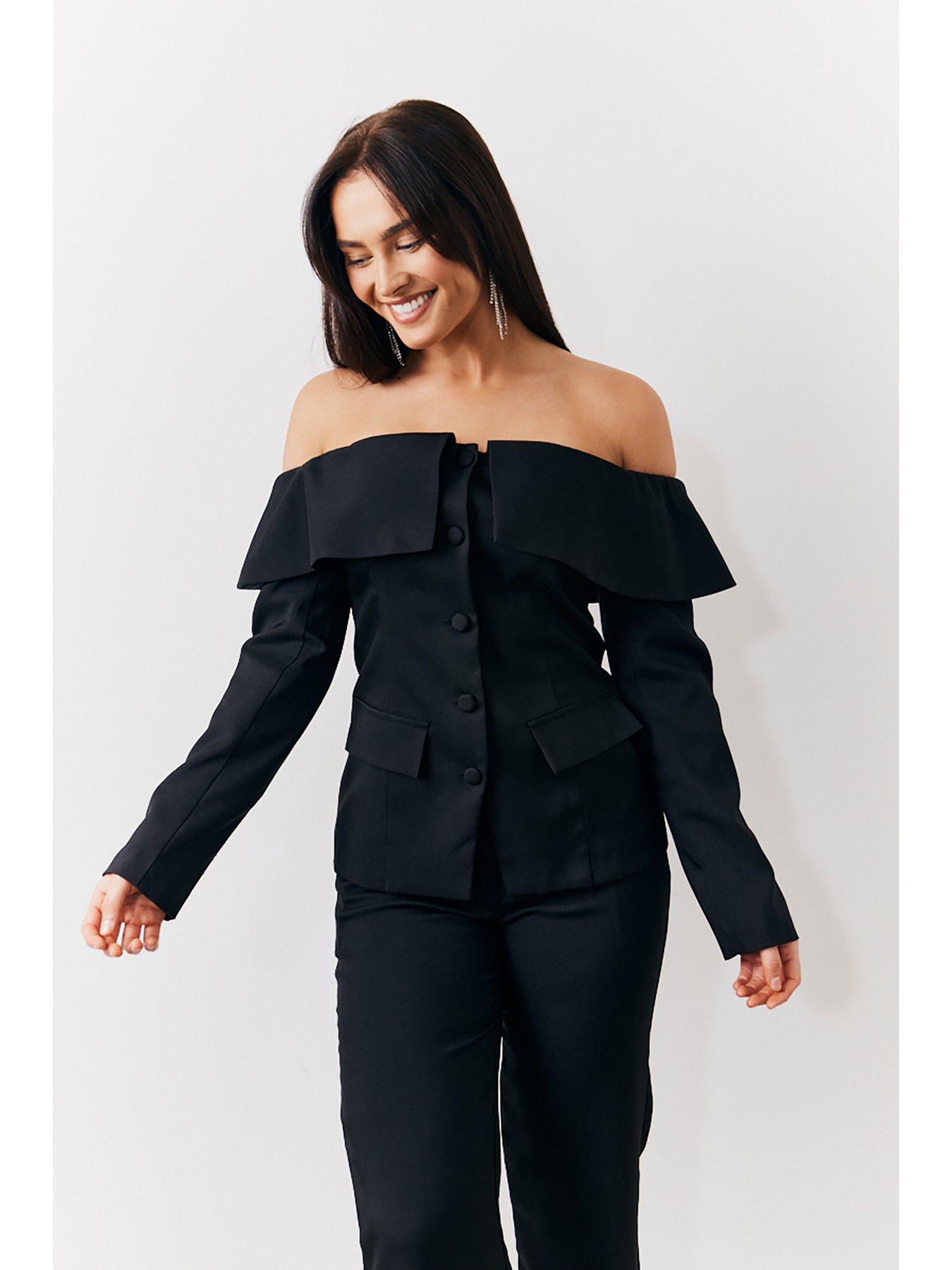  image of in-the-style-hannah-brown-fold-over-button-through-blazer-black