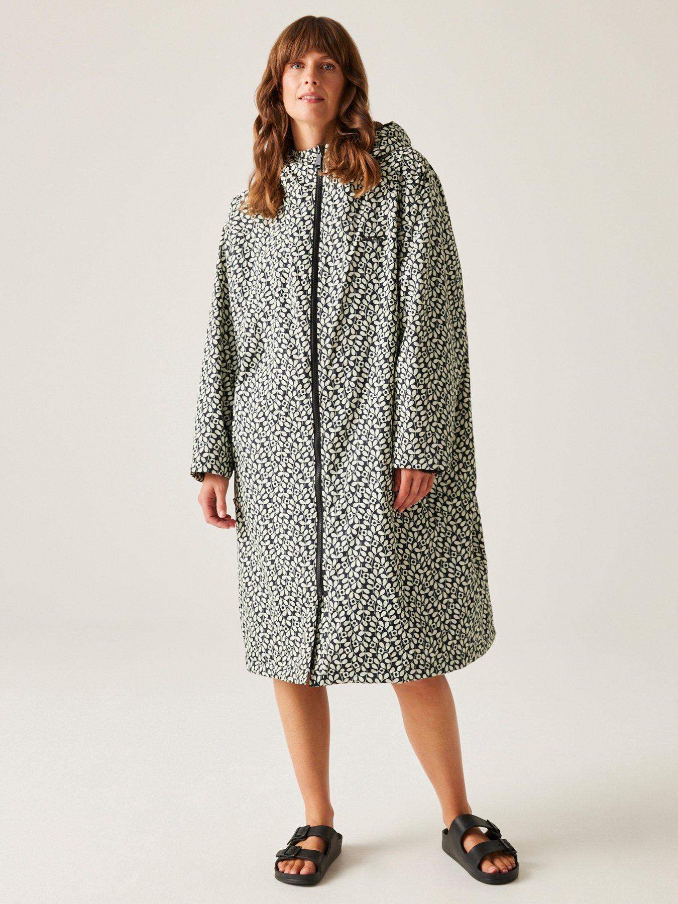 undefined Womens Orla Waterproof Changing Robe - Black