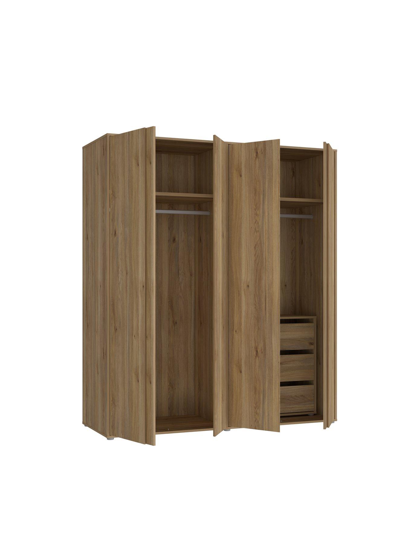 Image 5 of 7 of The Very Collection Lisson 4 Door Wardrobe with Internal Chest of Drawers - New Oak&nbsp;- FSC&reg; Certified
