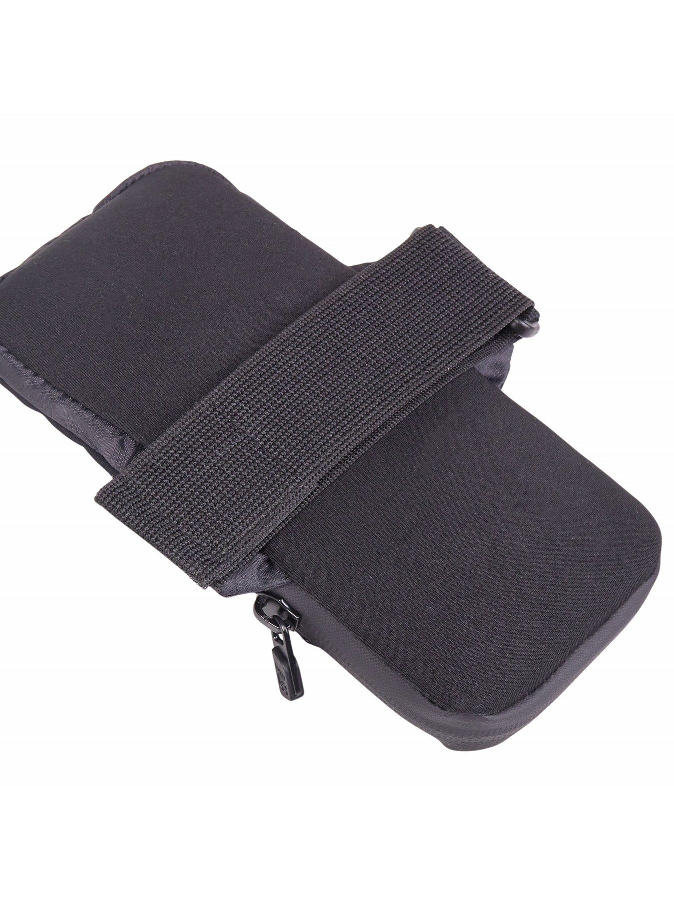  image of new-balance-running-armband-with-pouch-black
