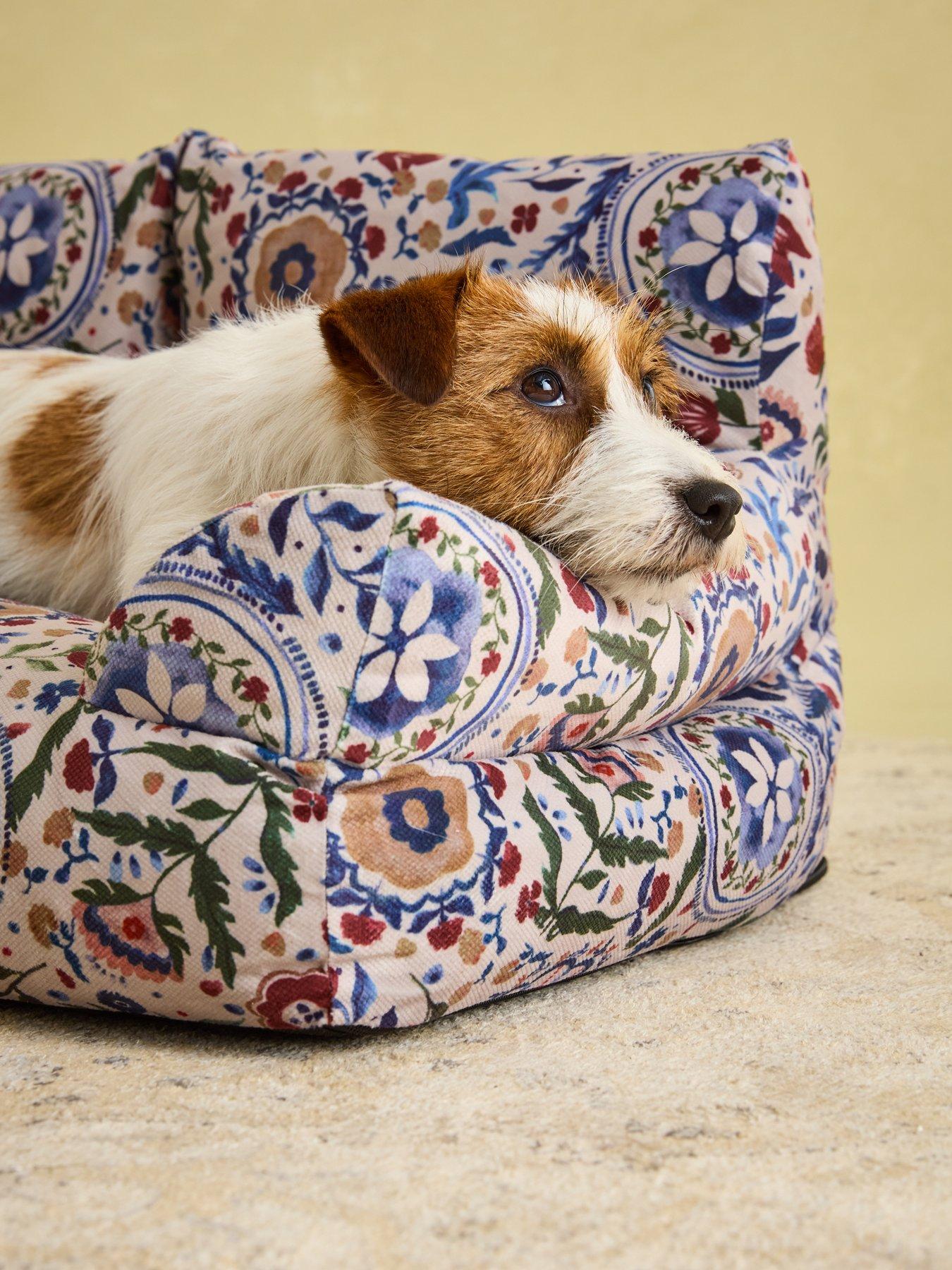 Image 6 of 6 of Joules Festival Floral Sofa Bed S
