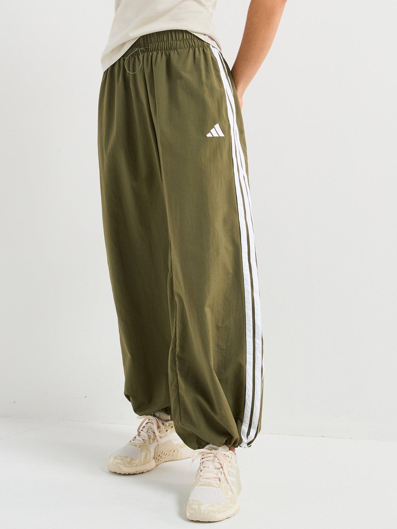adidas-sportswear-womens-essentials-3-stripes-woven-parachute-pants-green