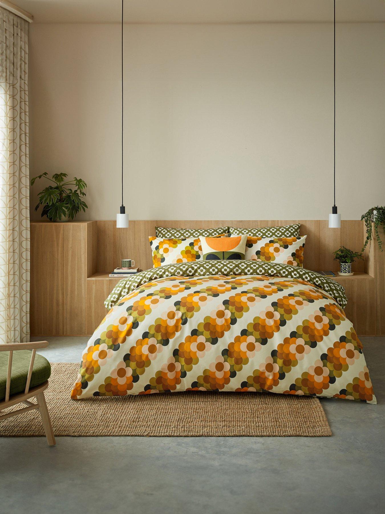  image of orla-kiely-retro-flower-stripe-duvet-set--double