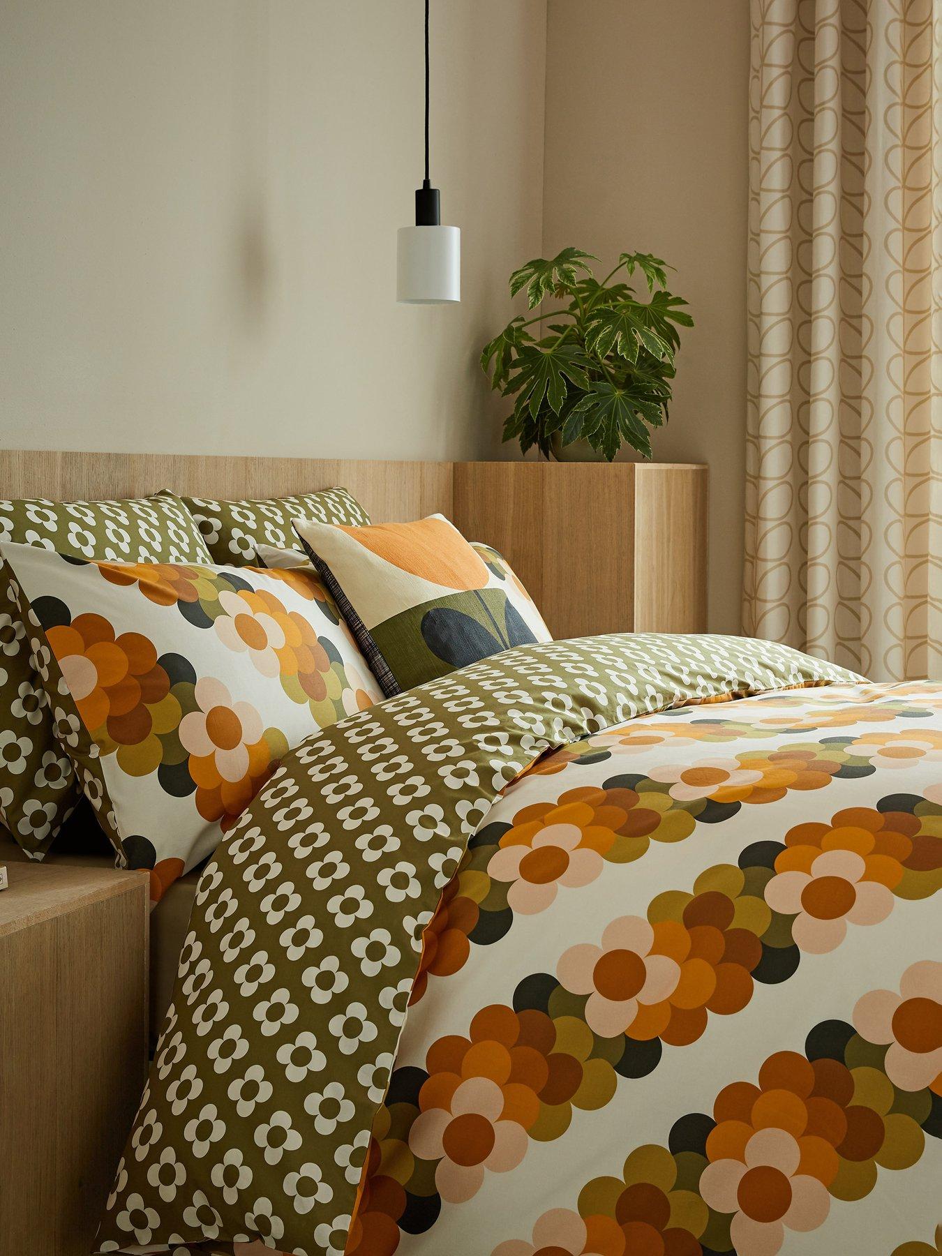  image of orla-kiely-retro-flower-stripe-duvet-set--double