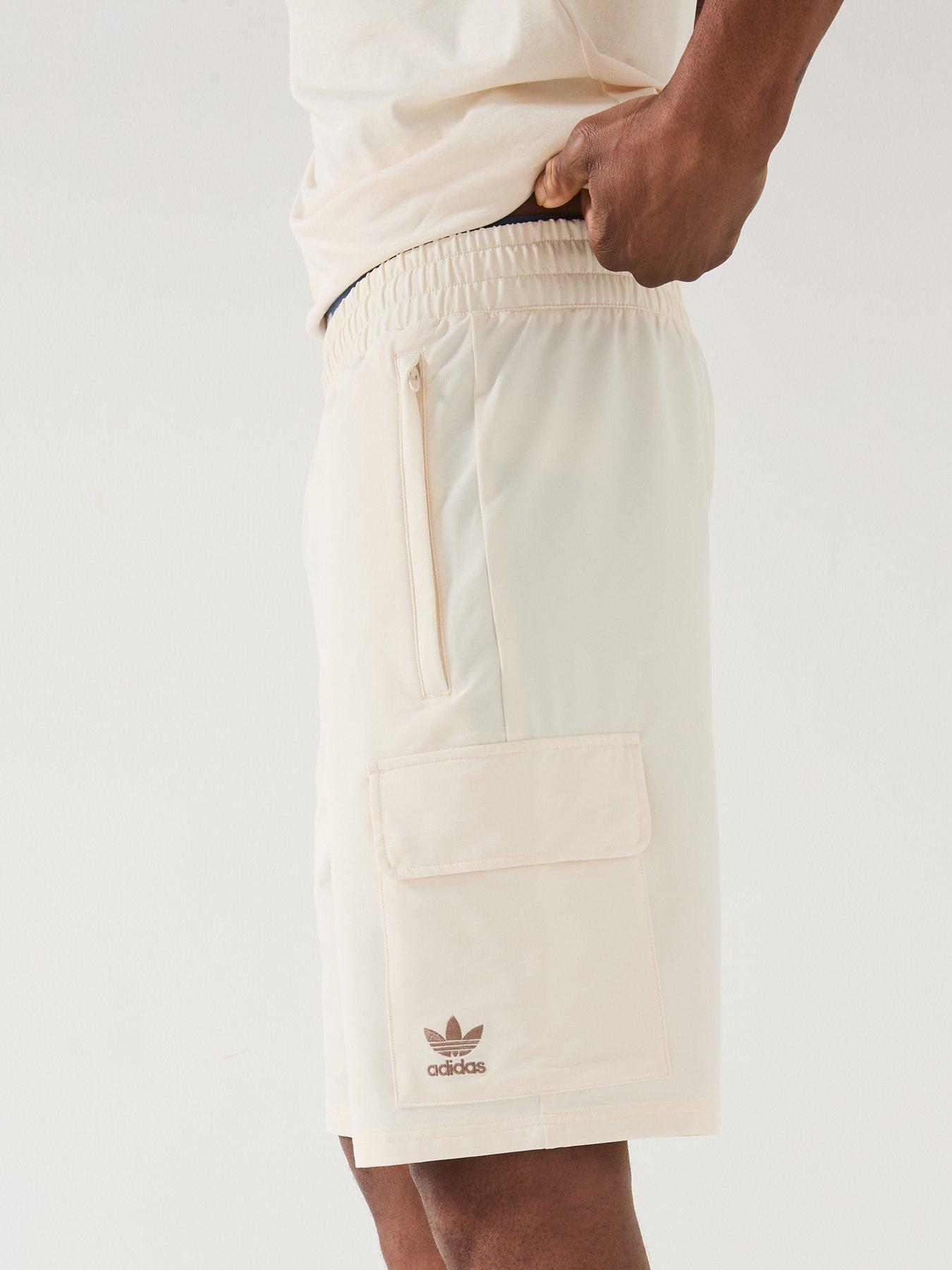 adidas Originals Men's Trefoil Essentials Woven Shorts Wonder