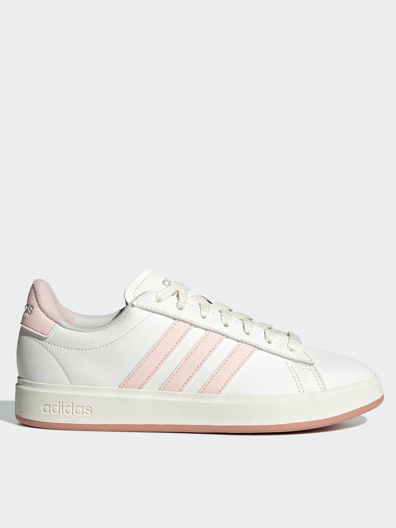 undefined Womens Grand Court 20 Trainers - Core White/Wonder Quartz/Linen