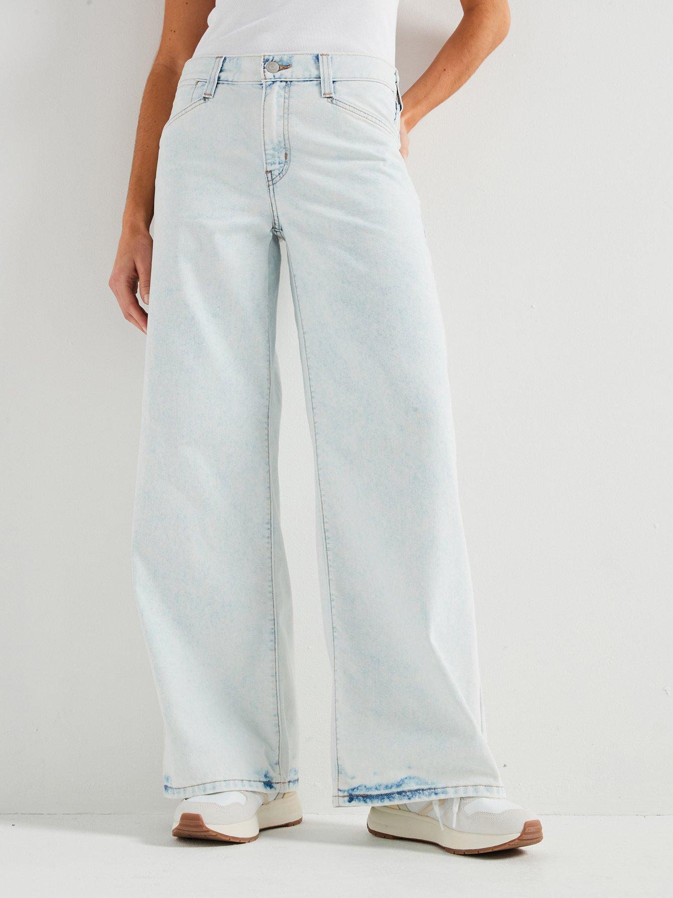levis-94-baggy-wide-leg-jeans-cool-office-hours