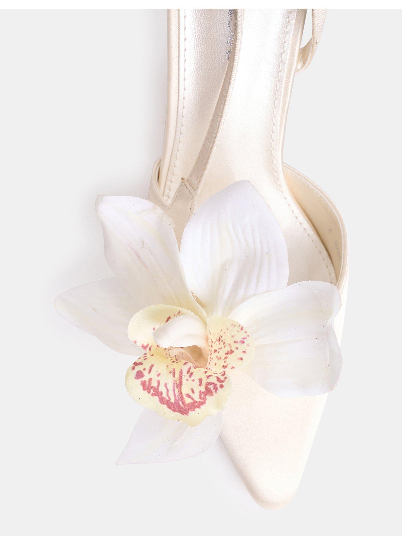  image of public-desire-binita-flower-detail-heel-ivory