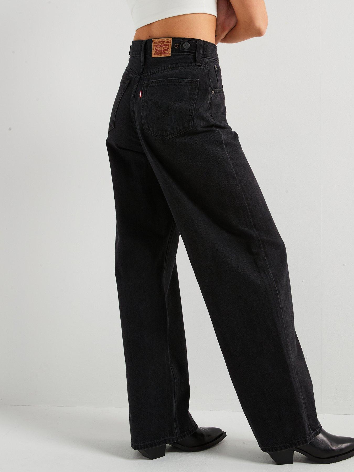 Image 2 of 6 of Levi's Cinch Baggy Jeans - Capturing Moments&nbsp;- Black