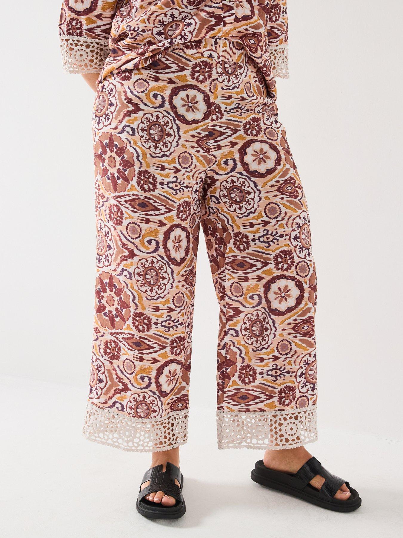 V by Very Curve Lace Trim Cropped Trouser Co-Ord
