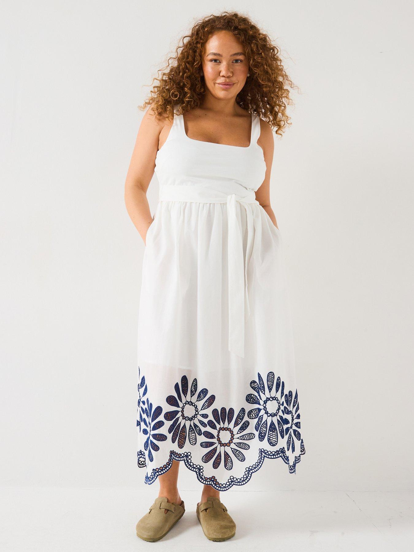 undefined Embroidered Hem Sleeveless Dress - Multi