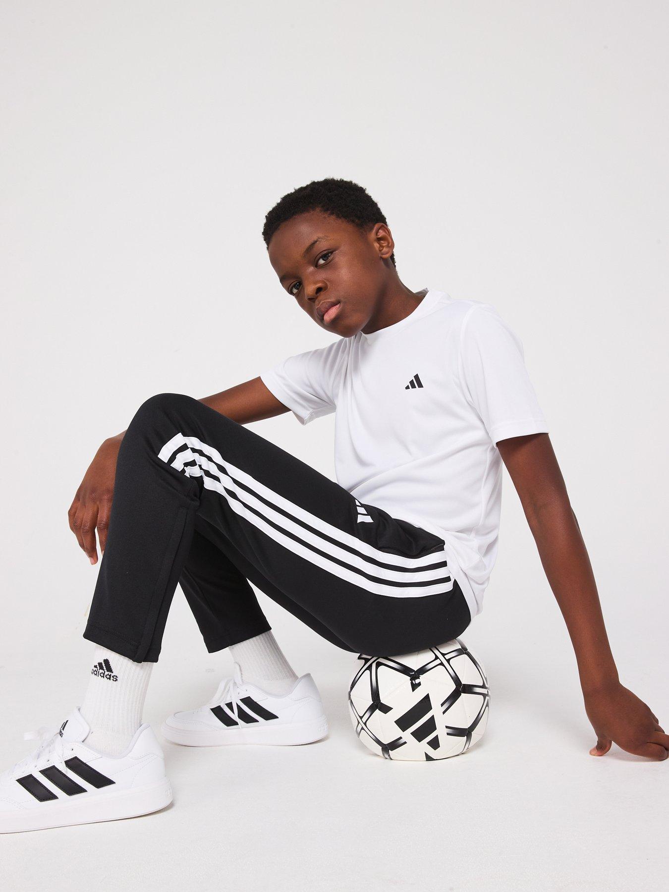 Image 3 of 6 of adidas Junior Boys Train Essentials T-Shirt - White