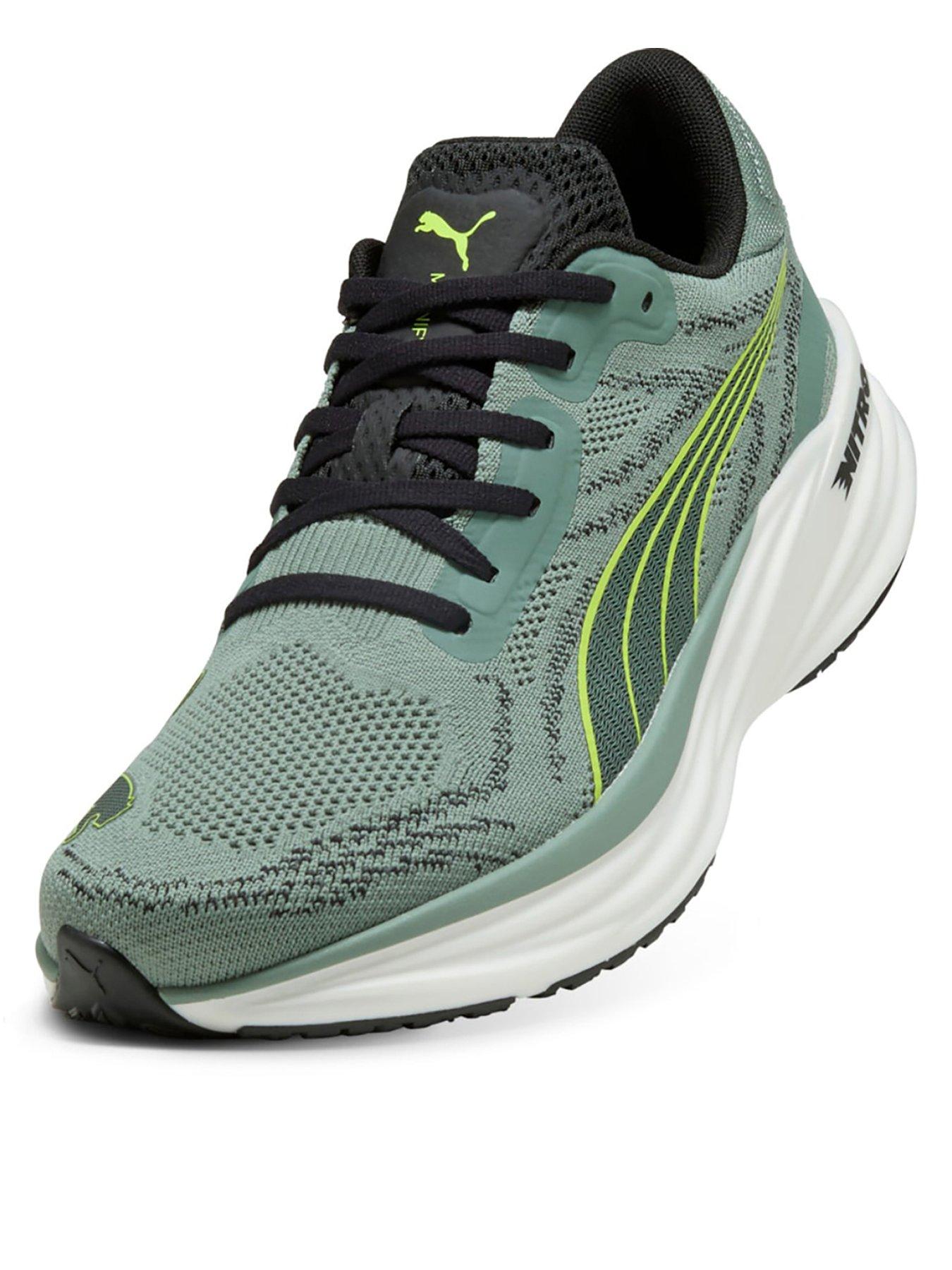  image of puma-mens-running-magnify-nitro-2-trainers-green