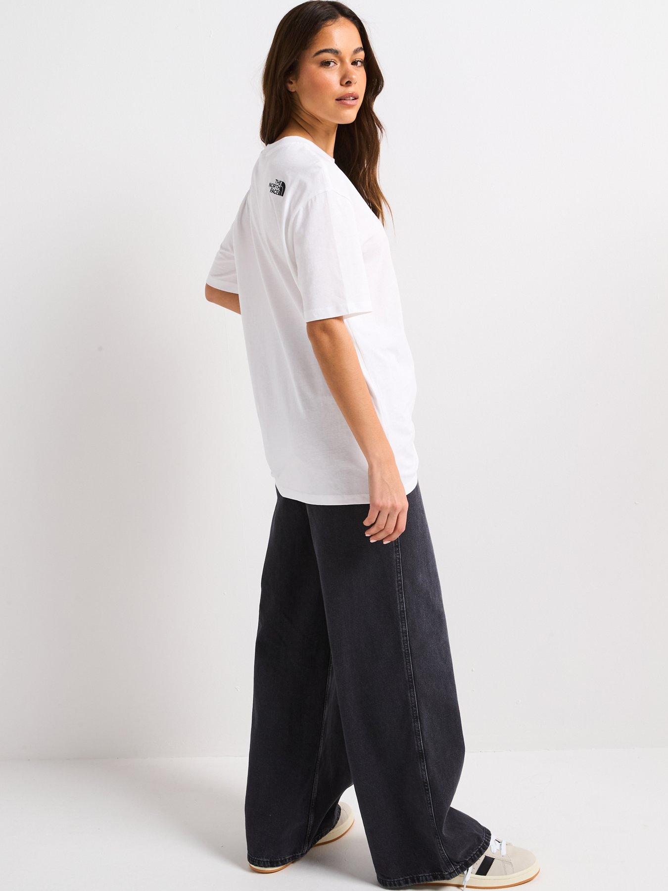 Image 2 of 6 of THE NORTH FACE Women's Short Sleeve Essential Oversized T-Shirt - White