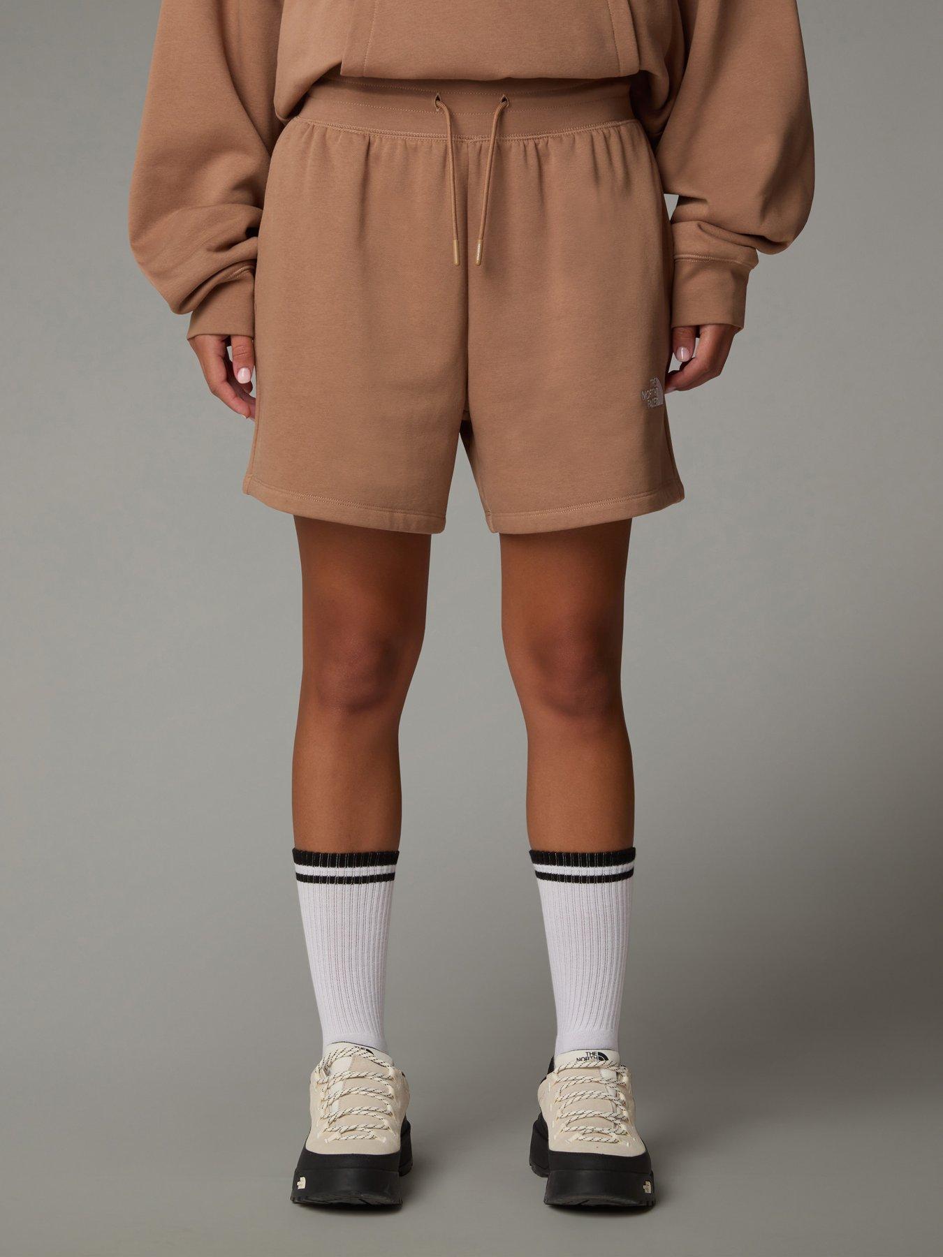 the-north-face-womens-essential-relaxed-shorts-brown