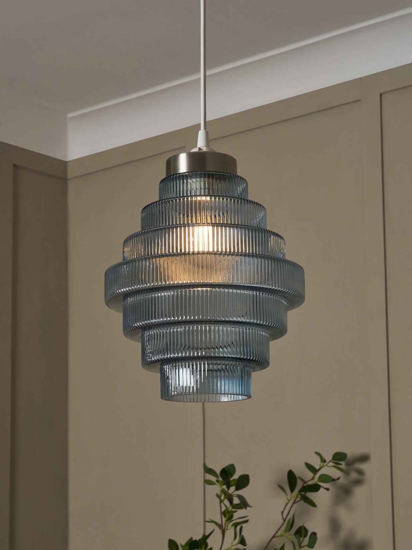 front image of the-very-collection-genoise-pendant