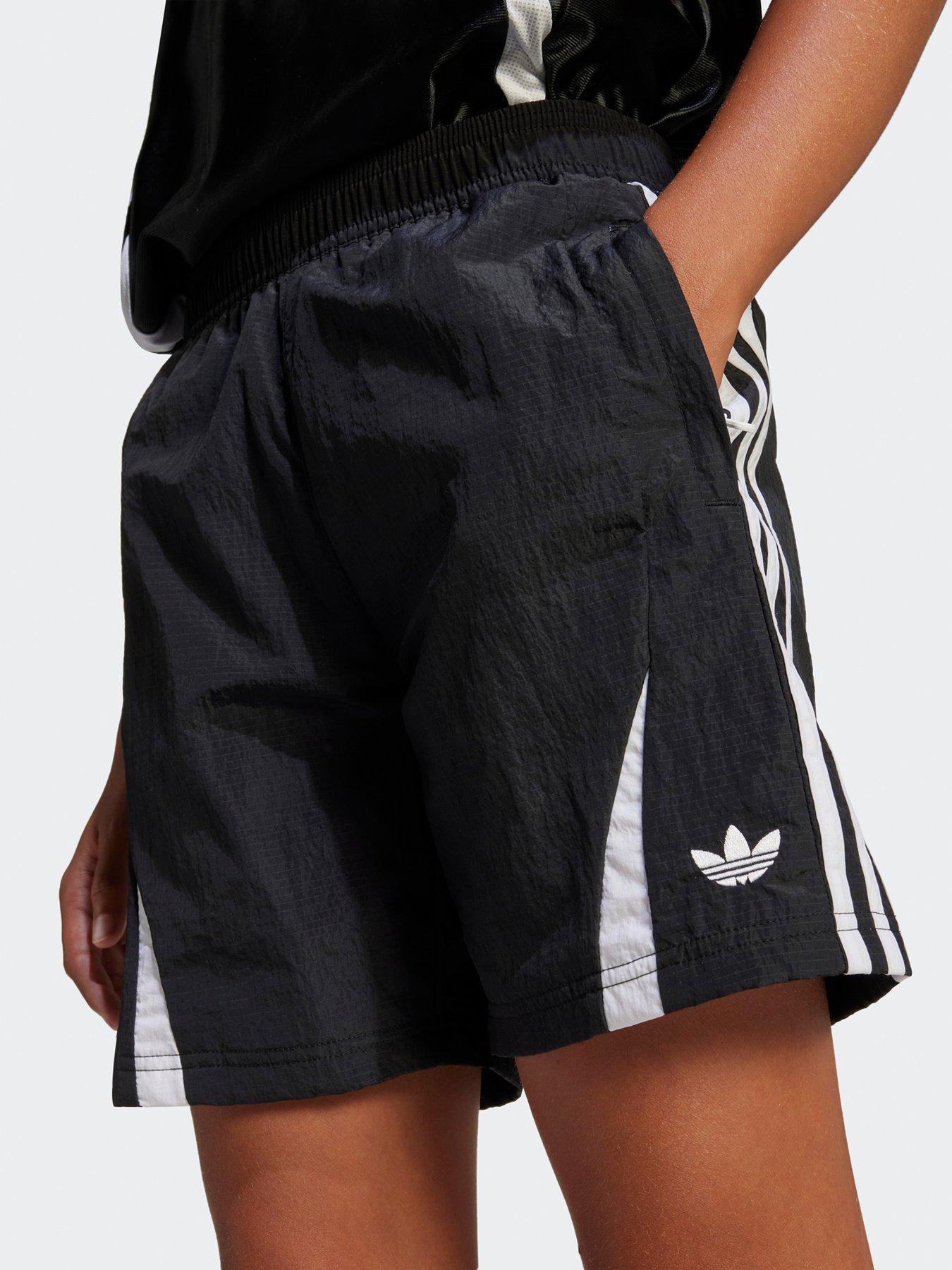  image of adidas-originals-junior-boys-teamgeist-shorts-black