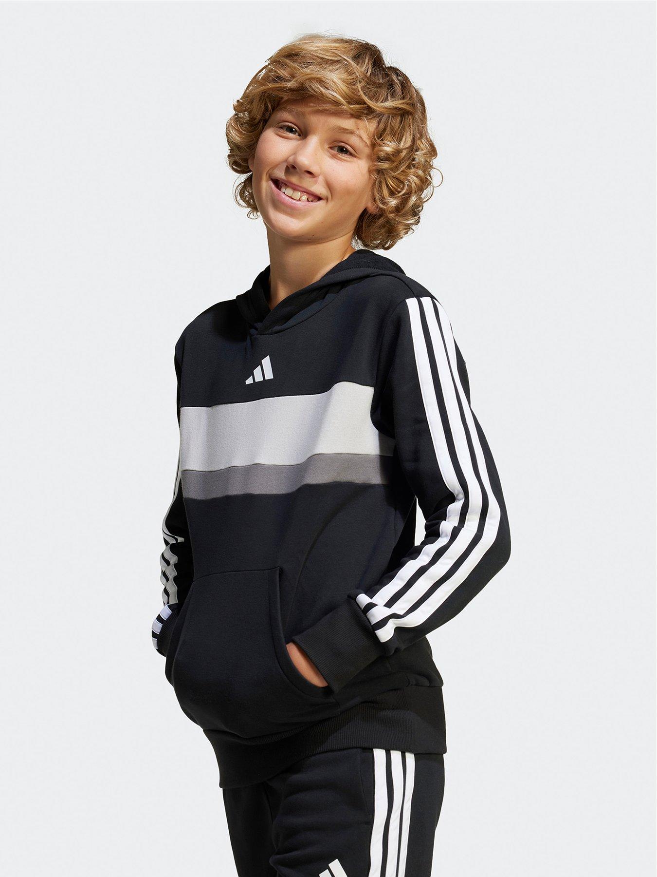 adidas-sportswear-junior-boys-seasonal-essentials-tiberio-3-stripes-fleece-hoodie-black
