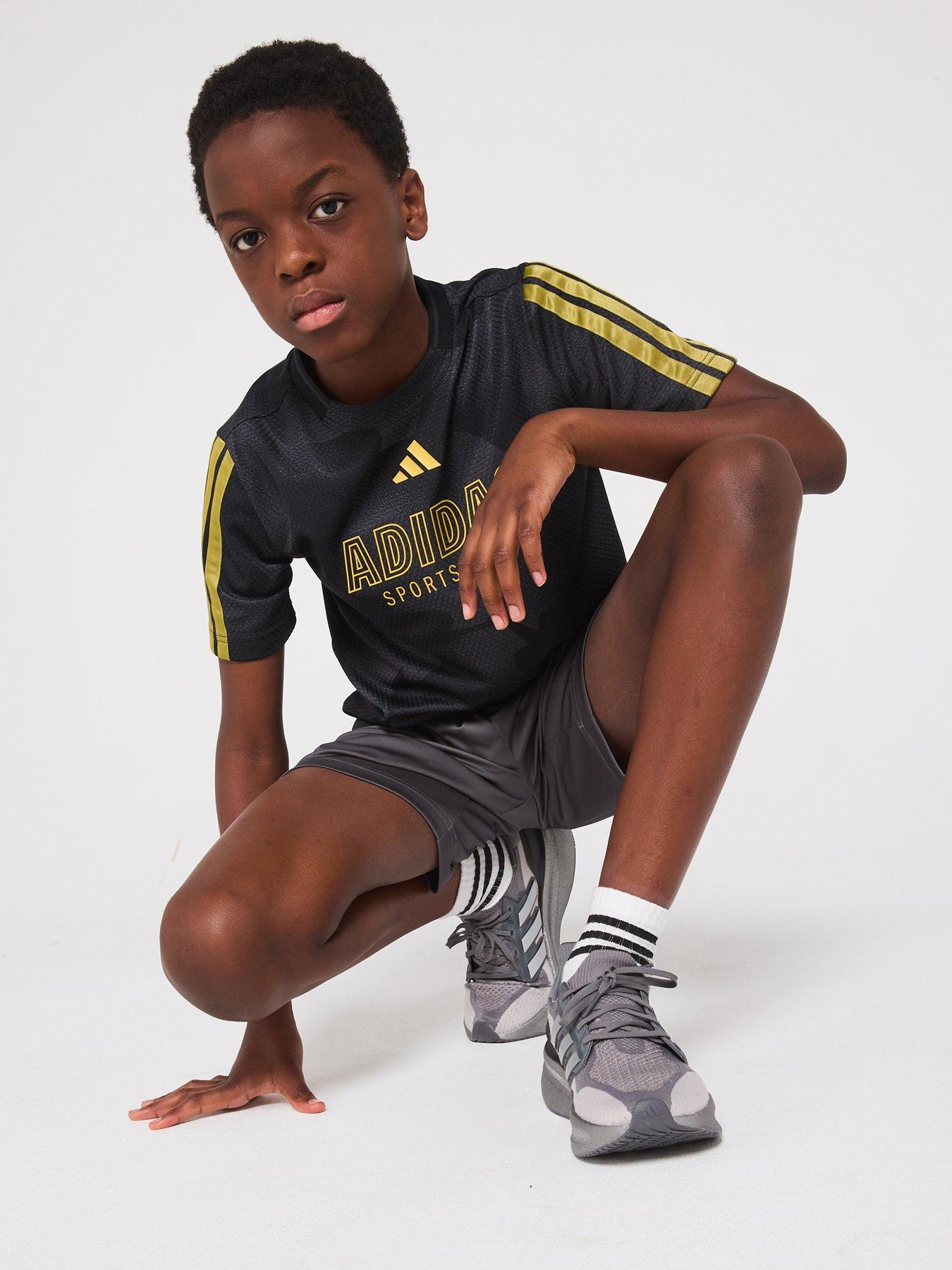 Image 4 of 6 of adidas Sportswear Junior Boys House Of Tiro Colors Of Football T-shirt Kids - Multicolour