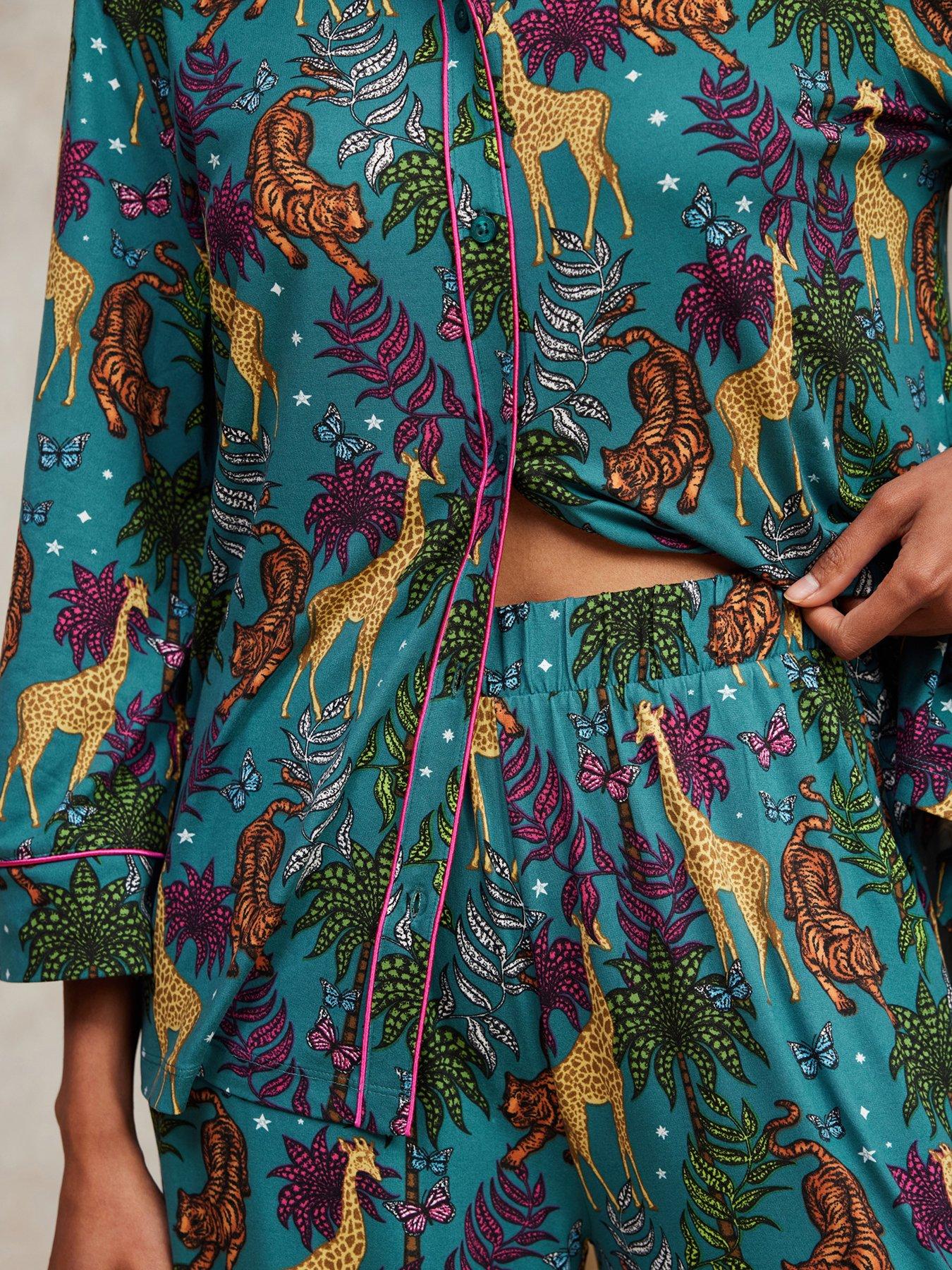 image of chelsea-peers-poly-34-sleeve-button-down-with-wide-leg-bottoms-multi