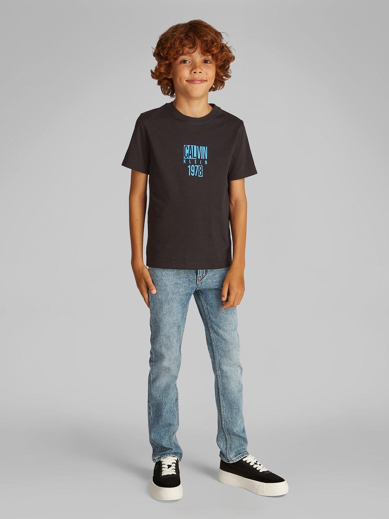 calvin-klein-jeans-boys-good-level-regular-short-sleeve-t-shirt-black