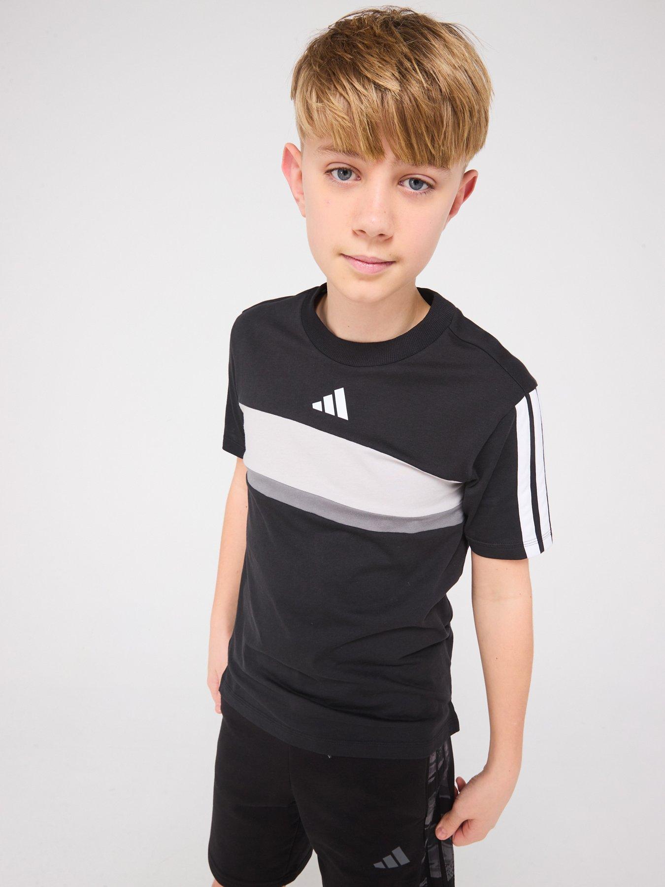 adidas-sportswear-junior-boys-seasonal-essentials-tiberio-3-stripes-t-shirt-blackwhite
