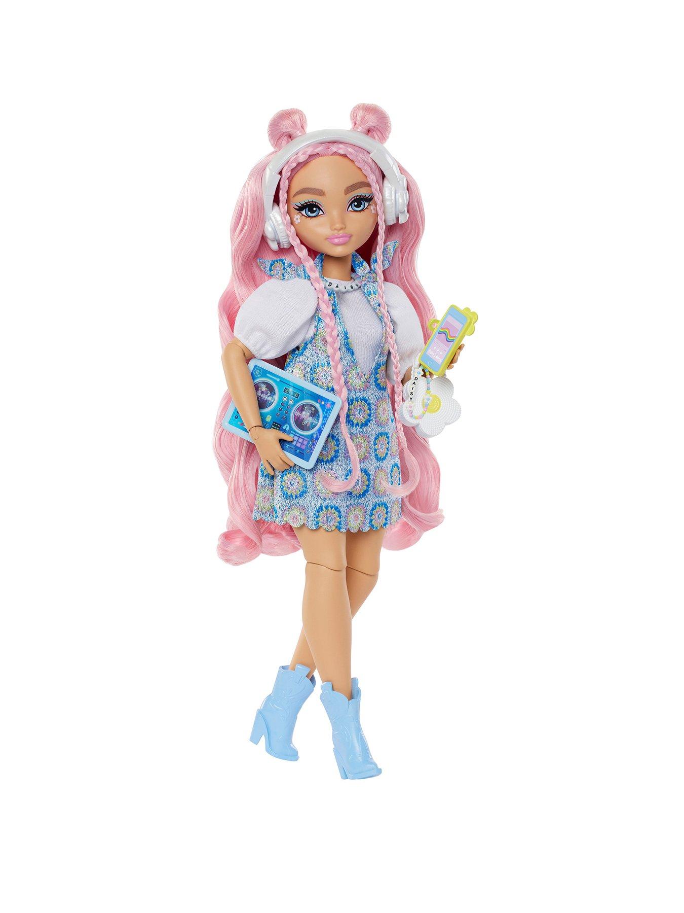 barbie-dream-besties-daisy-jean-fashion-doll-with-9-dj-amp-music-themed-accessories