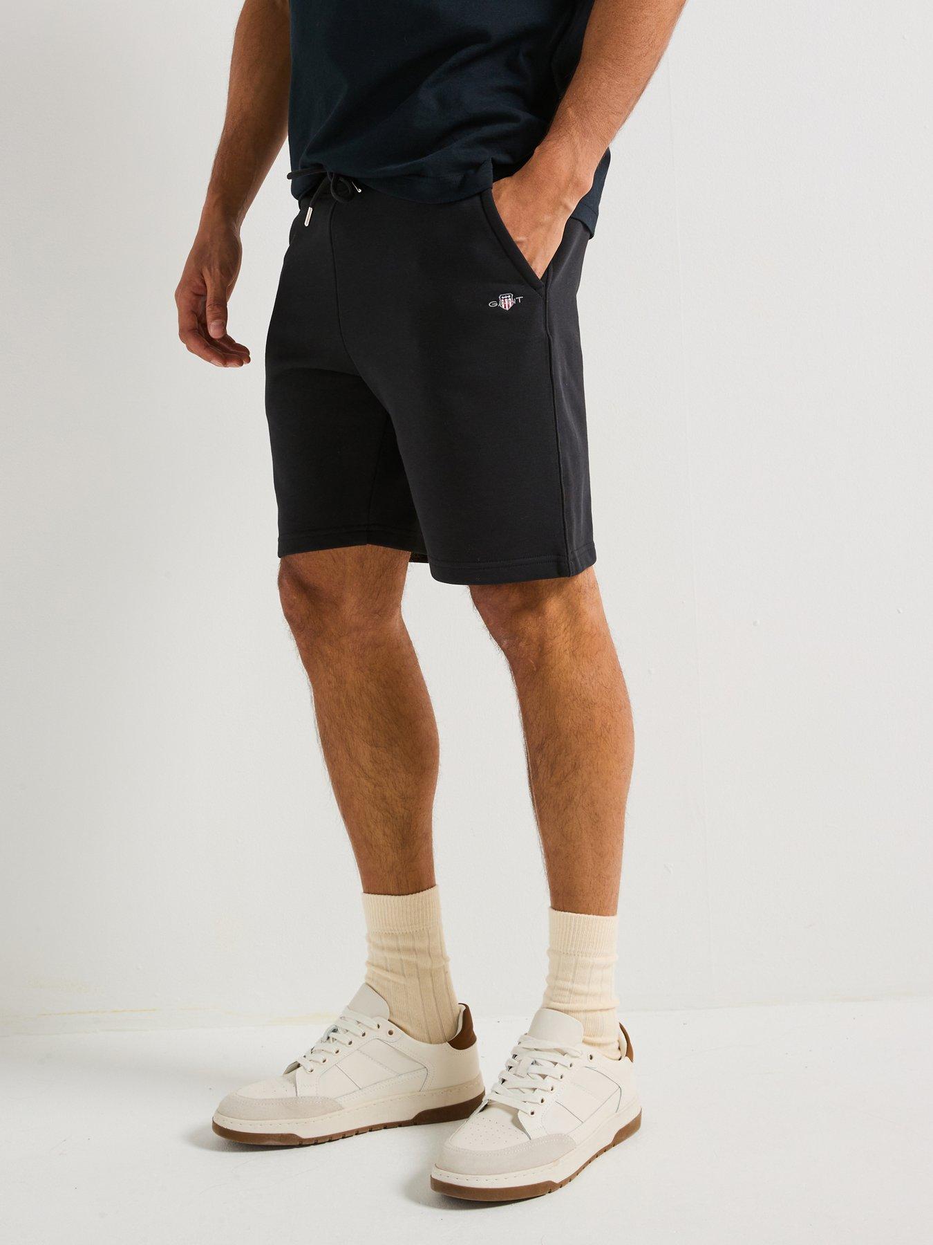 gant-regular-fit-shield-sweatshorts-black