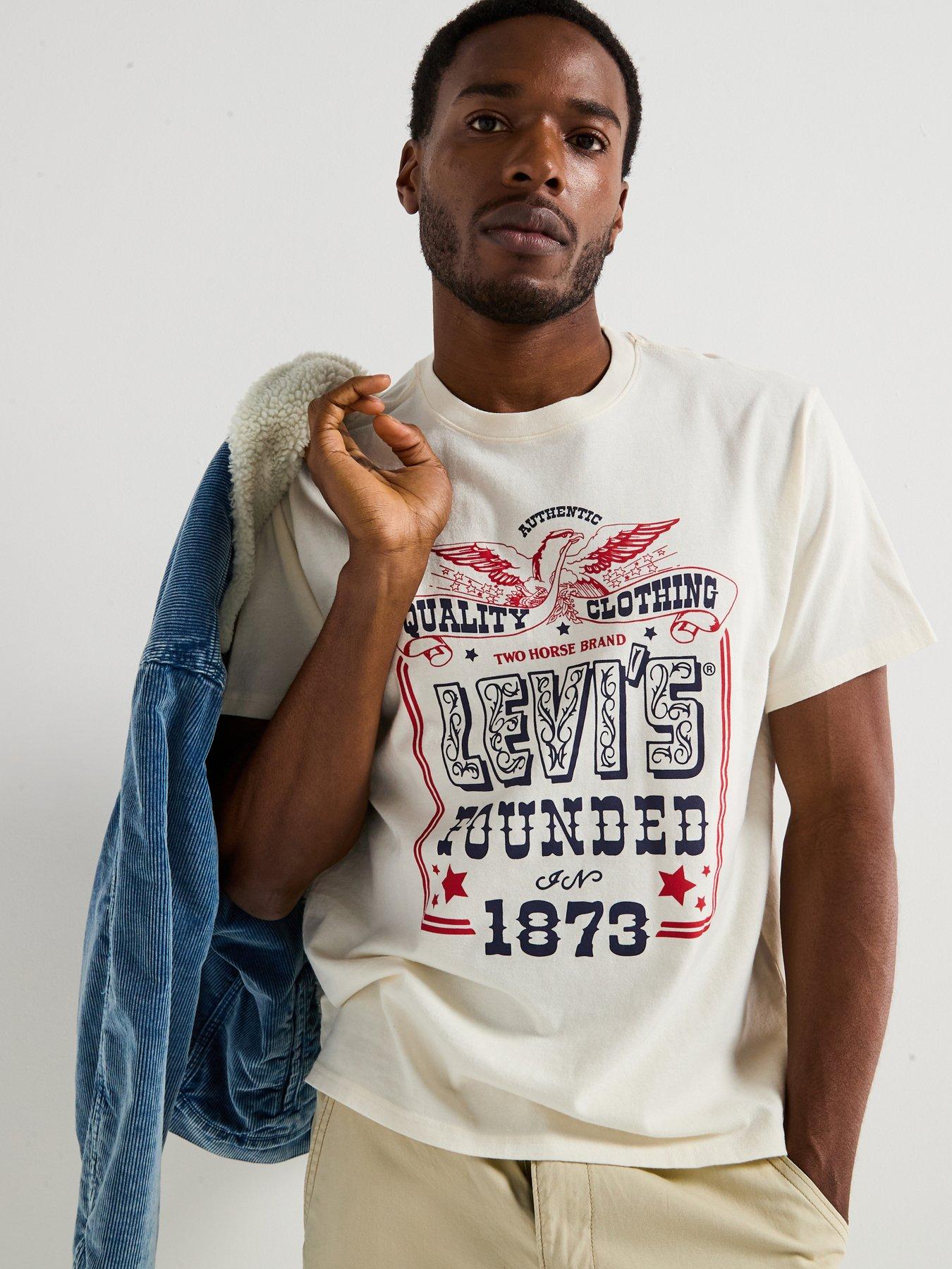 levis-graphic-relaxed-fit-short-sleeve-t-shirt--white