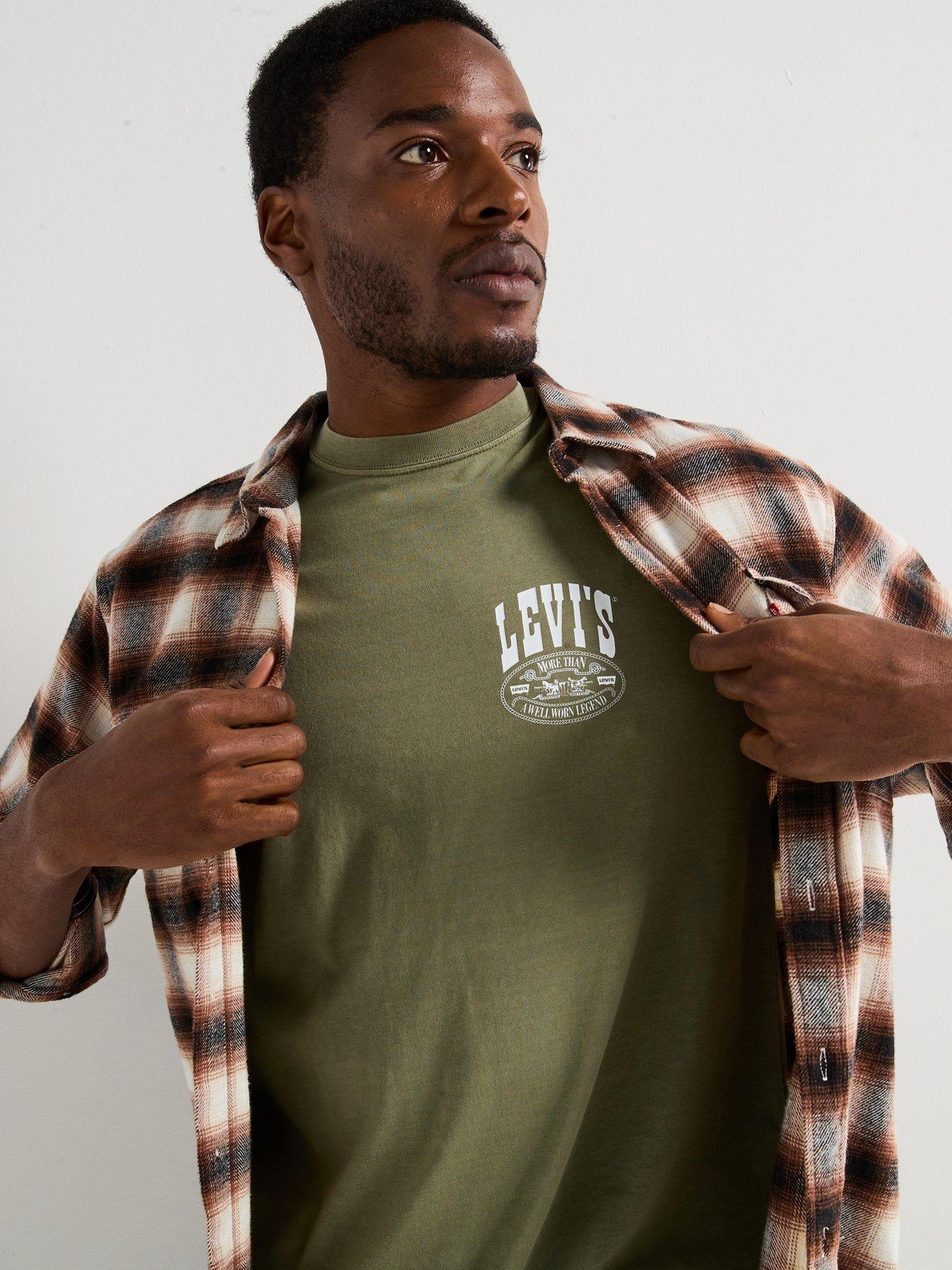 image of levis-western-backhit-graphic-t-shirt--khaki
