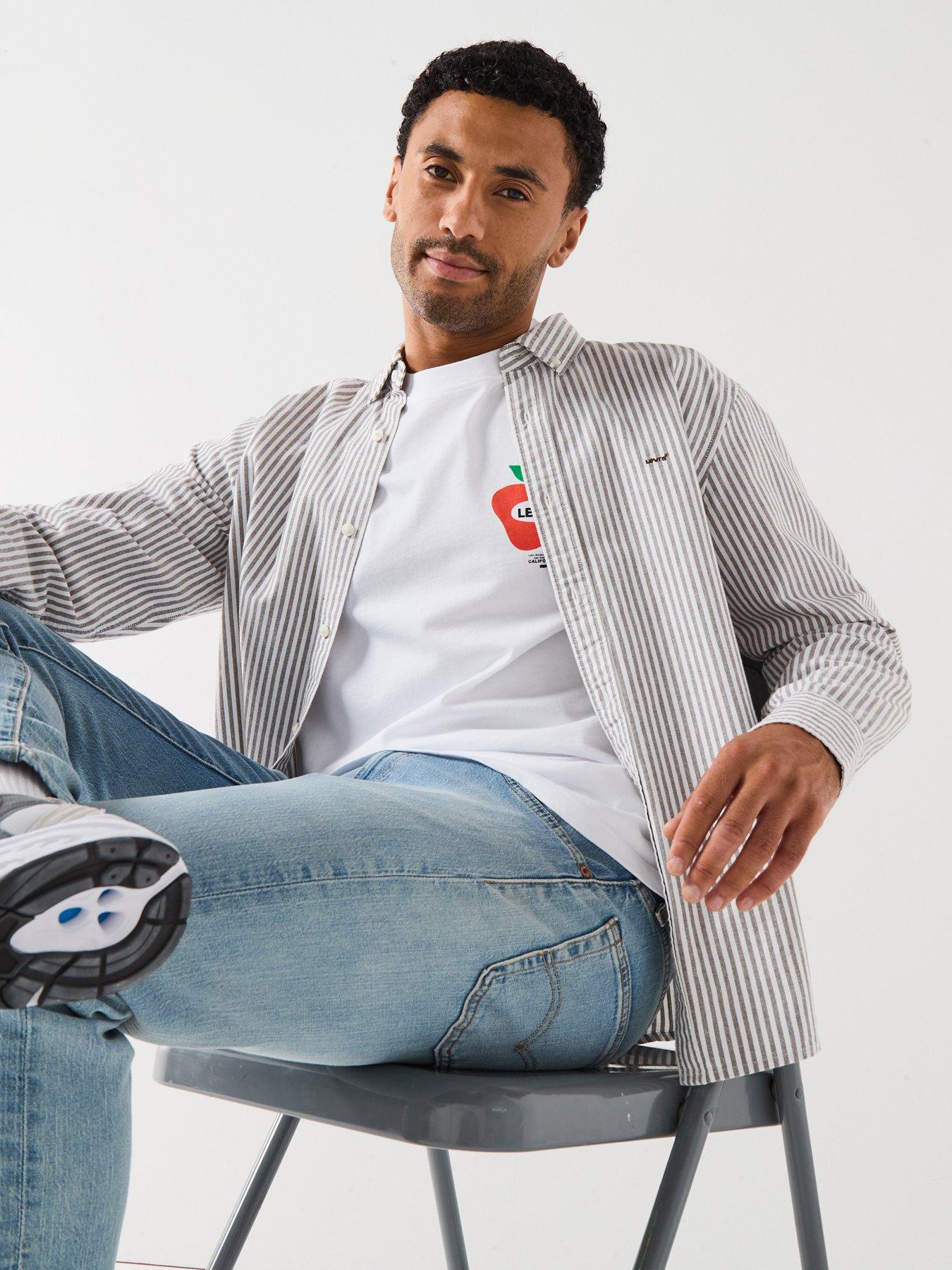 Image 3 of 6 of Levi's Levis Vintage Fit Graphic Short Sleeve T-shirt- White