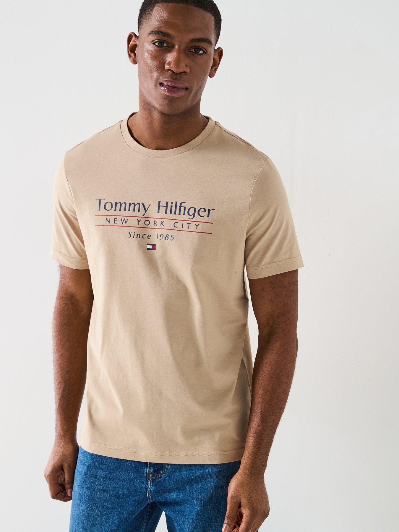 tommy-hilfiger-centre-stack-logo-t-shirt-natural