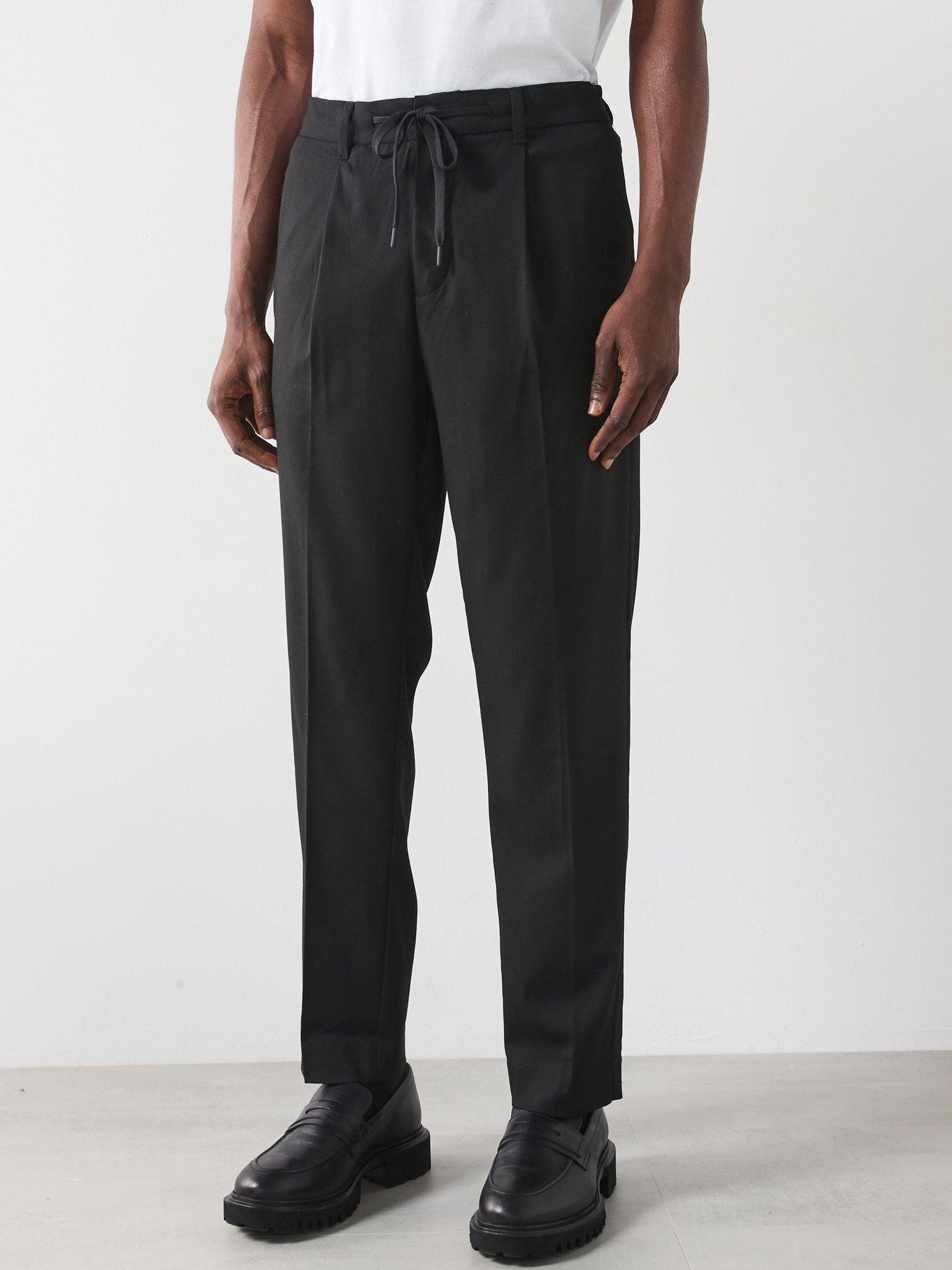 selected-homme-leroy-tapered-fit-pleated-trousers-black