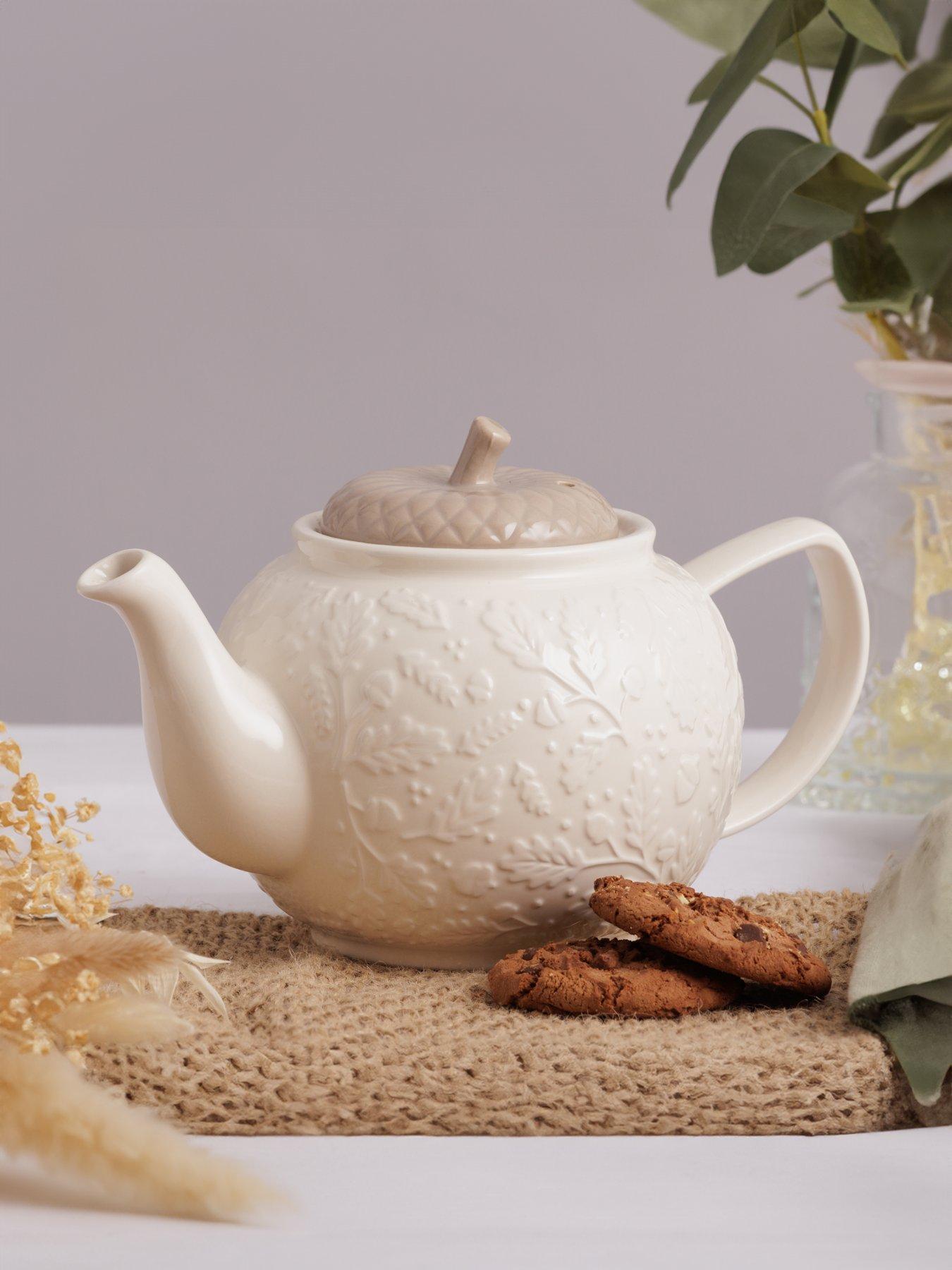 Price & Kensington Acorn 6 Cup Teapot