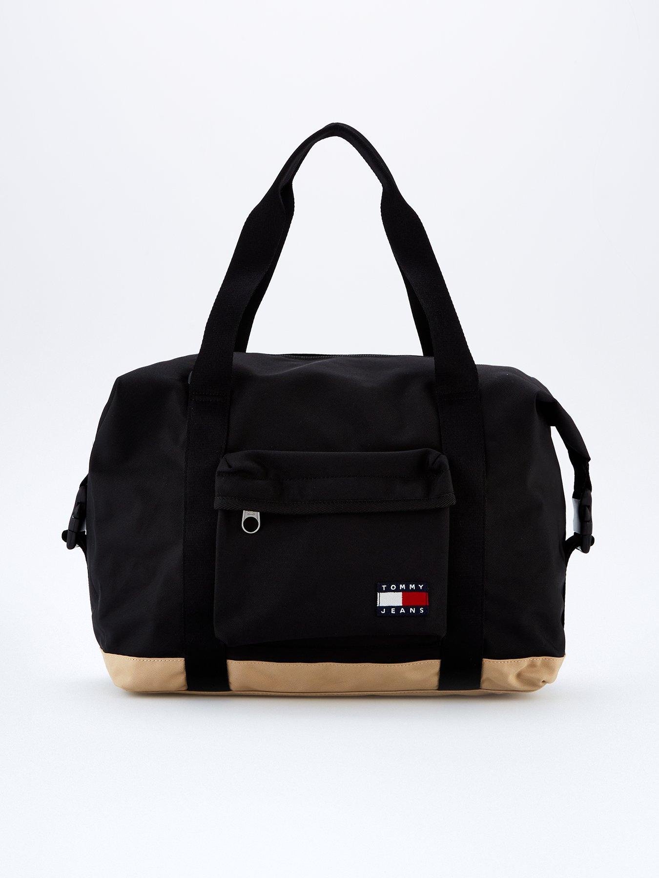tommy-jeans-essential-daily-duffle-bag-black