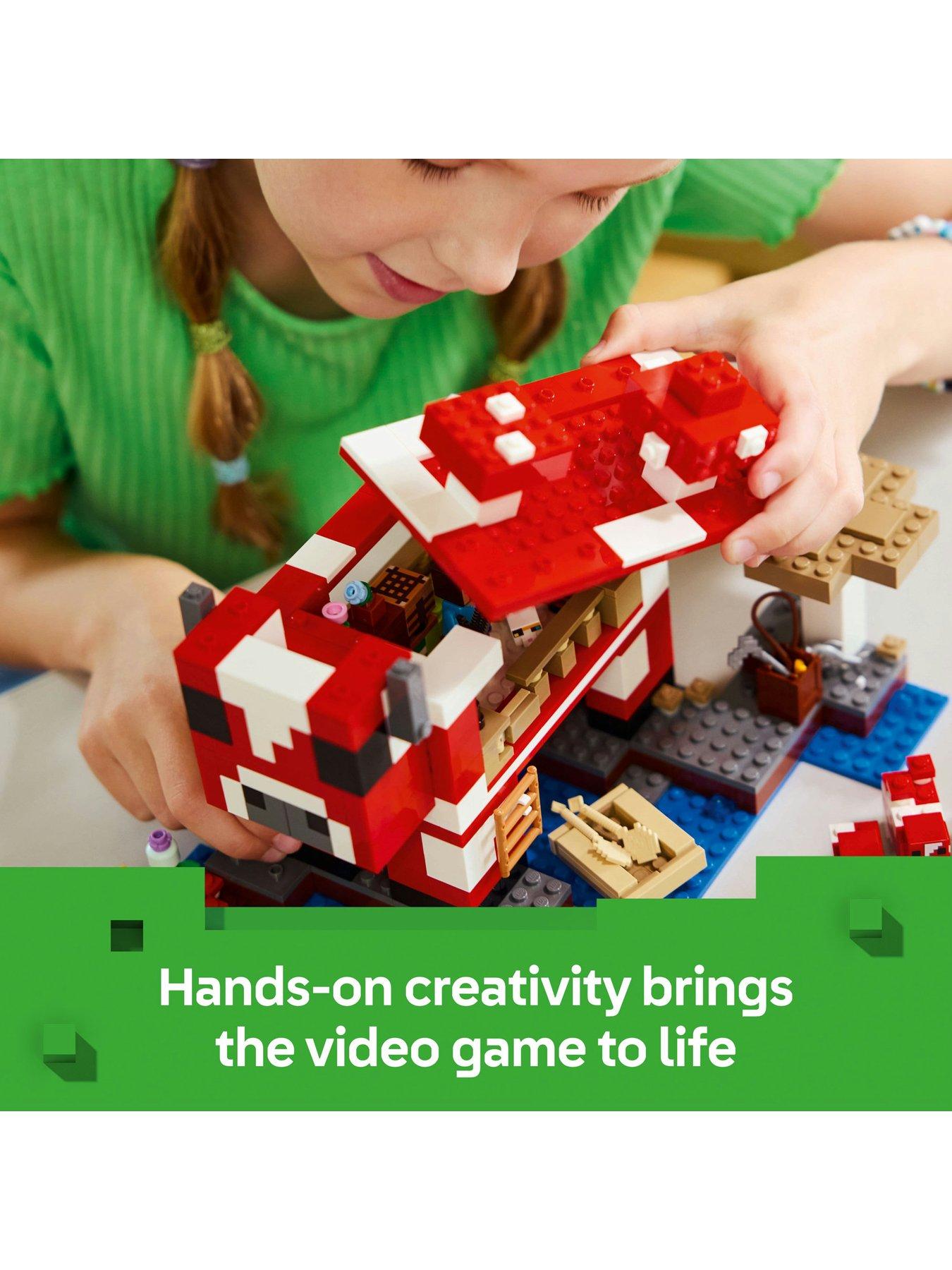 Image 5 of 8 of LEGO Minecraft The Mooshroom House Toy Playset 21270