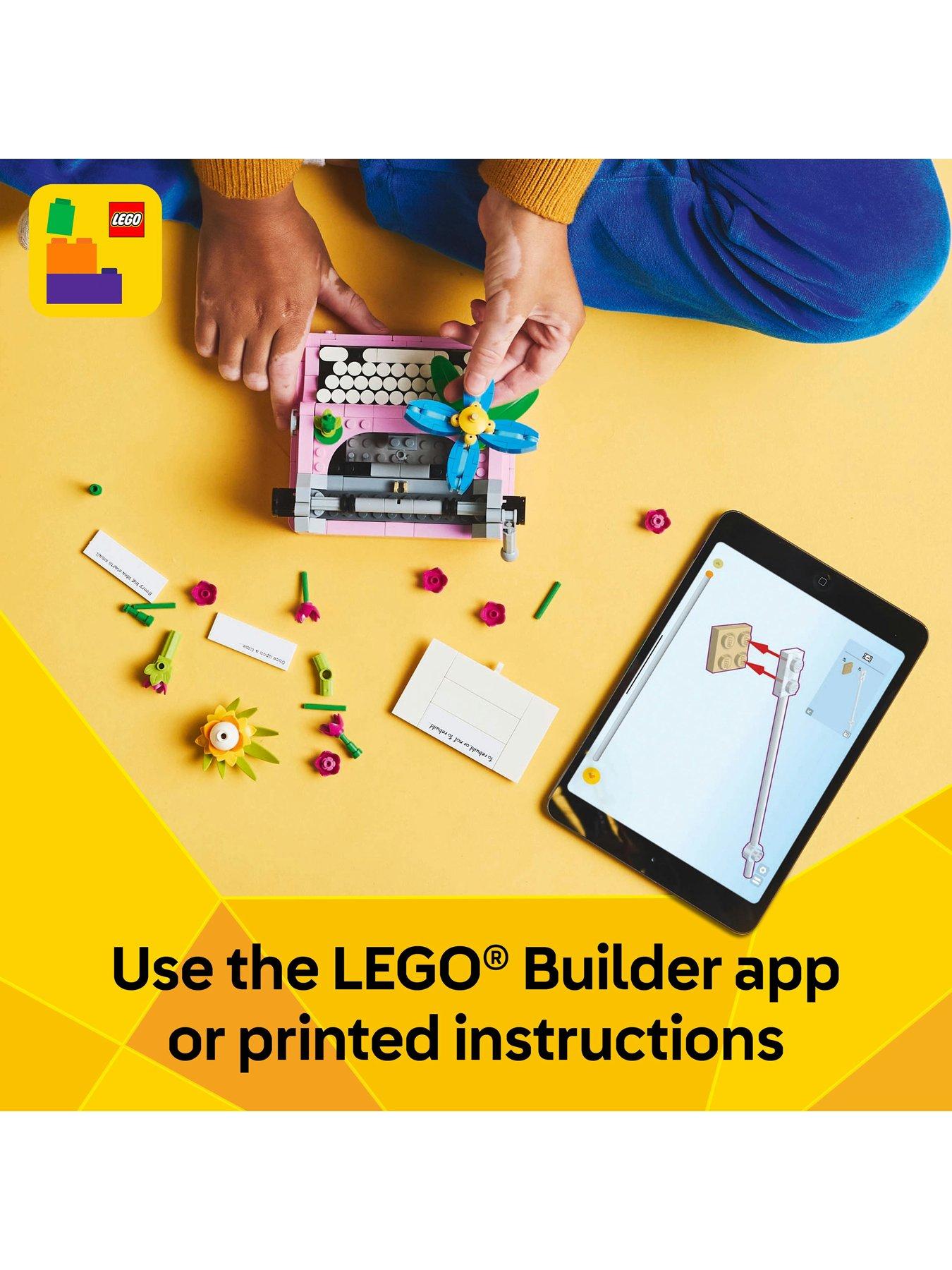 Image 6 of 8 of LEGO Creator 3in1 Typewriter with Flowers Toy 31169