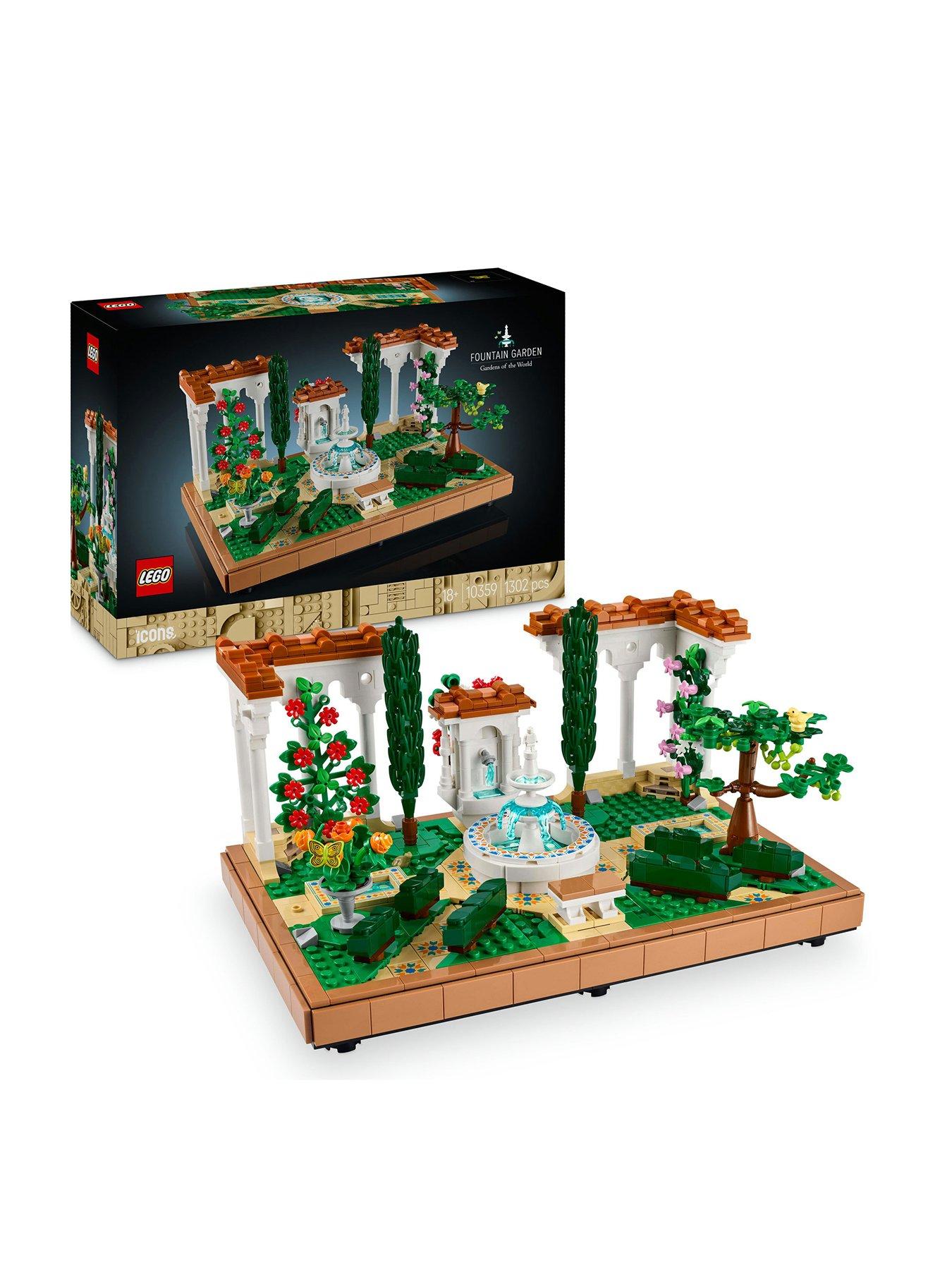 LEGO Icons Fountain Garden 10359 Building Set